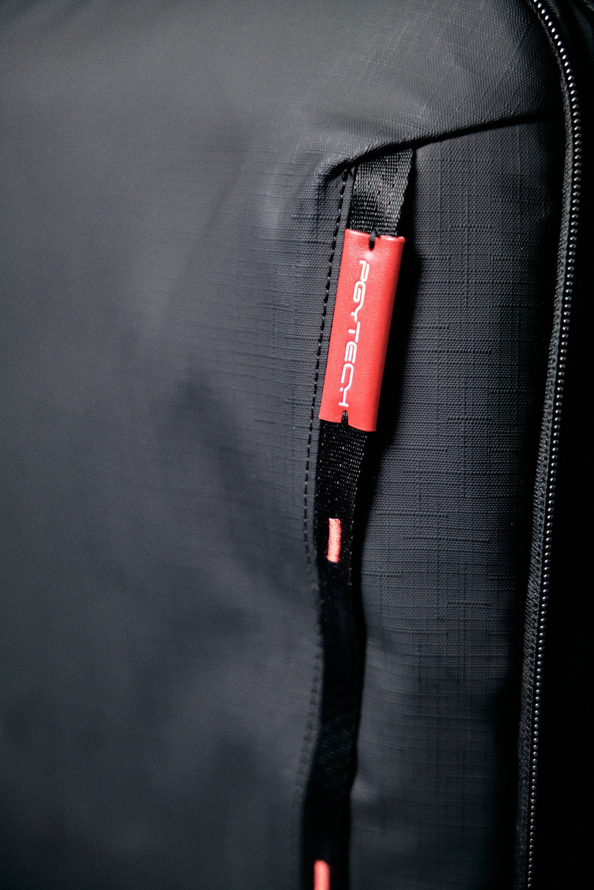 PGYTech OneMo 2 35L Backpack Review: Now That's a Big Bag PGYTech OneMo 2 35L Backpack Review: Now That's a Big Bag