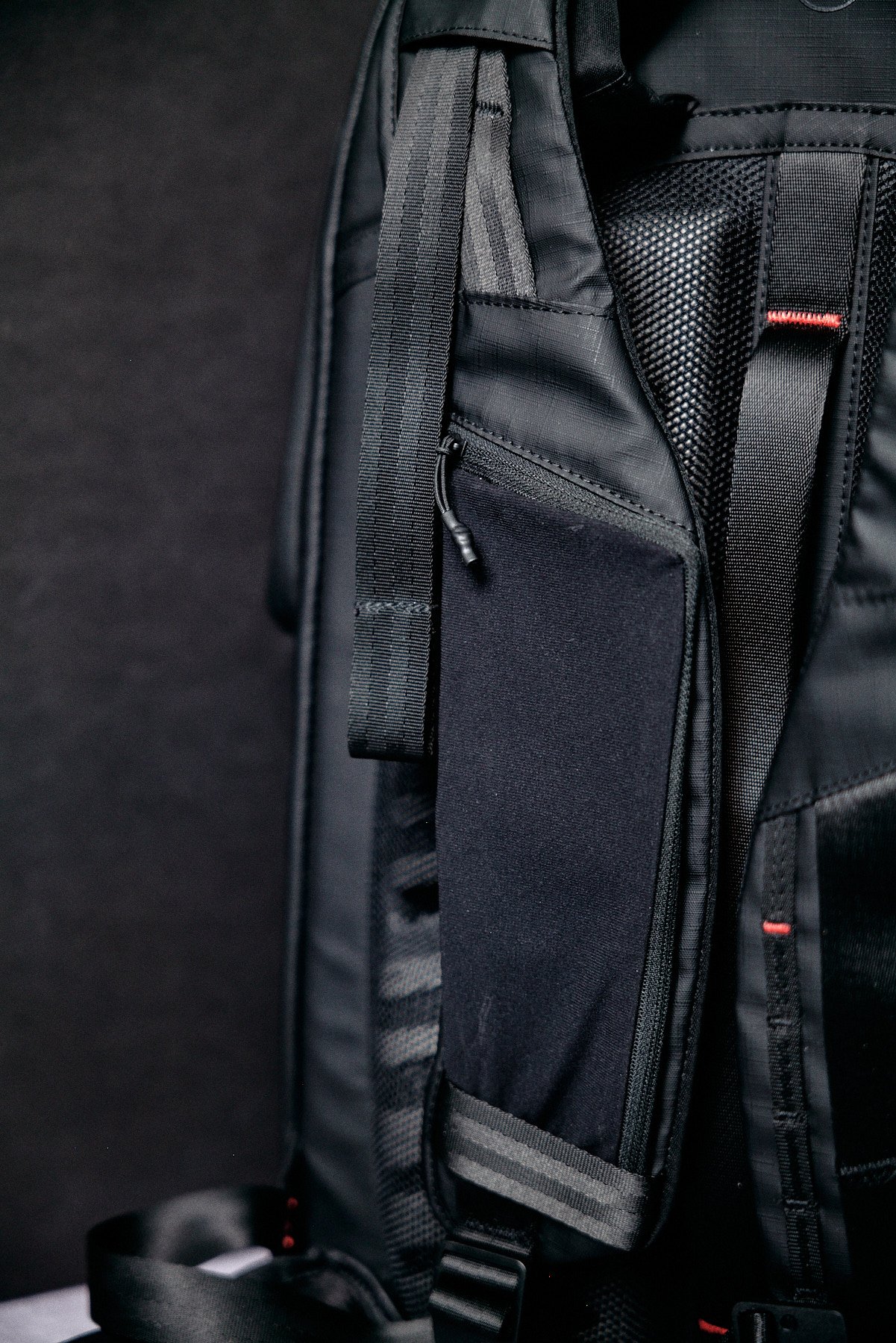 PGYTech OneMo 2 35L Backpack Review: Now That's a Big Bag PGYTech OneMo 2 35L Backpack Review: Now That's a Big Bag