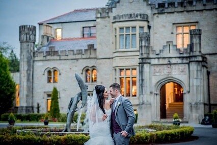 Happy 3rd anniversary to Claire &amp; Josh. What a day that was ❤️💕🍾#weddingphotographer #wedding #donegaltown @clairemcgale1