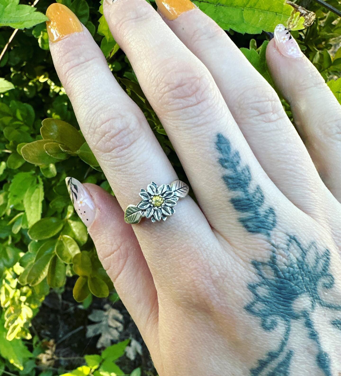 Completed this custom sunflower ring with yellow sapphire this week! My first time doing a &ldquo;bead&rdquo; setting and I love how it turned out! What do you think? Should I add this design to the shop?