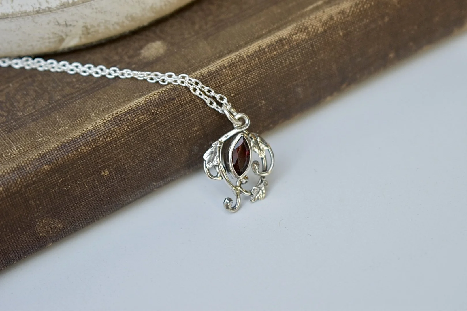 autumn queen sterling silver handmade fantasy art nouveau inspired garnet oak leaf necklace