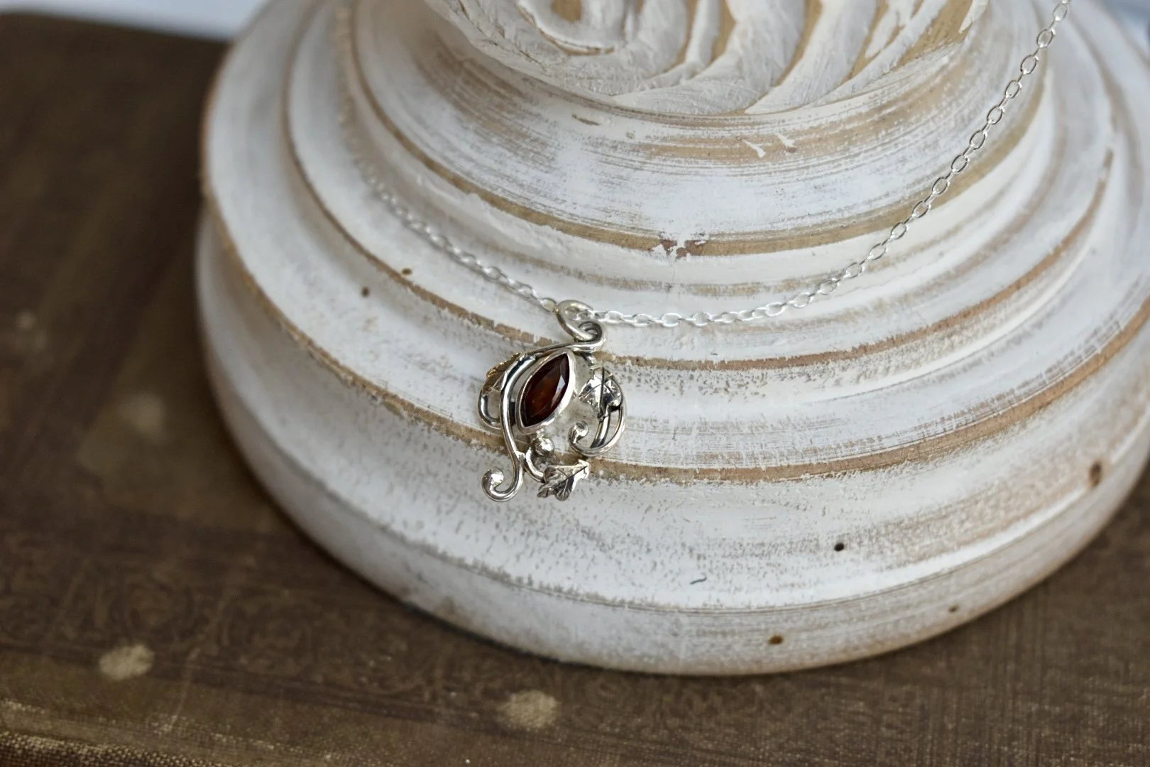 autumn queen sterling silver handmade fantasy art nouveau inspired garnet oak leaf necklace