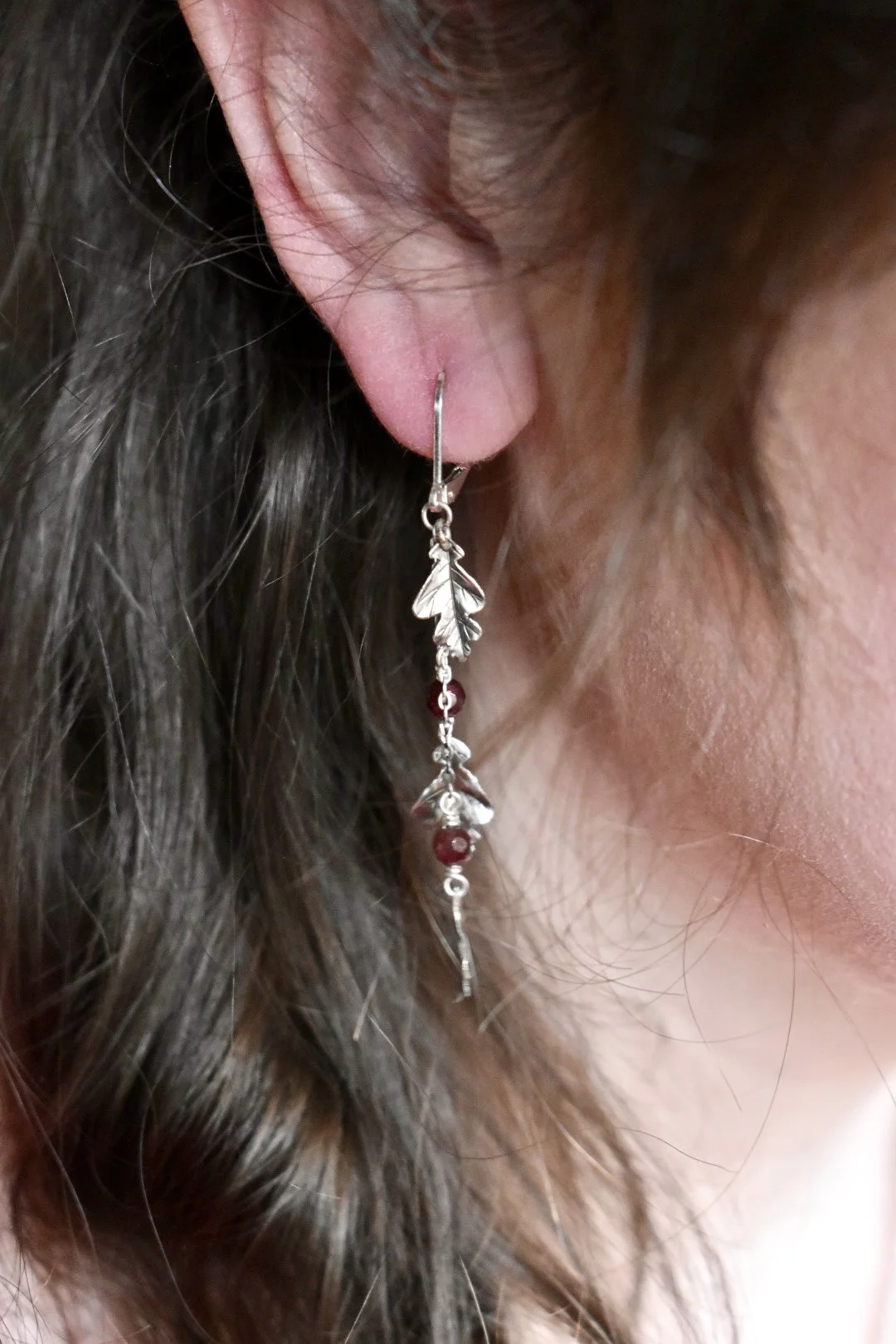 sterling silver dangle oak leaves garnet earrings with leverback hooks