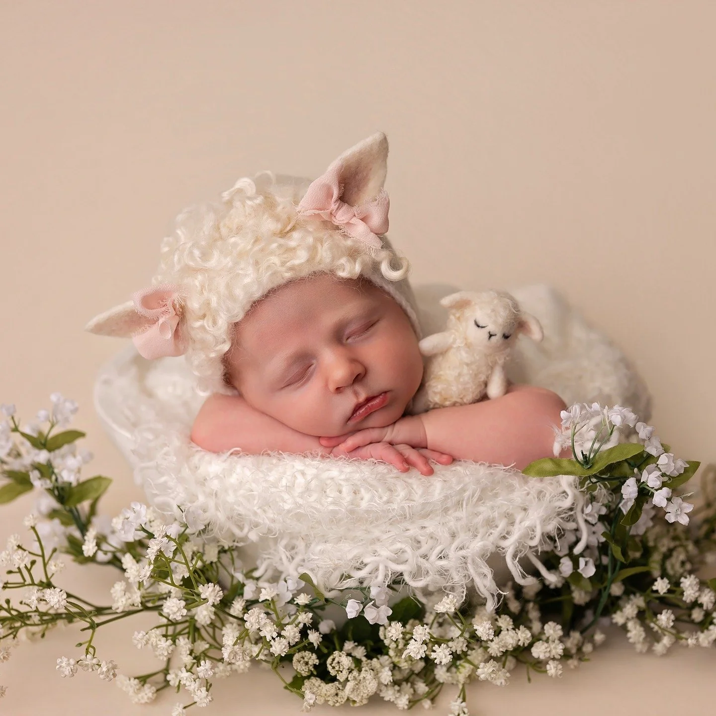 Spring is in the air - and that means new life will be arriving! The perfect time to capture your little love is while they&rsquo;re still so new and oh-so-snuggly. These fleeting days deserve to be remembered forever.

Now booking spring newborn ses