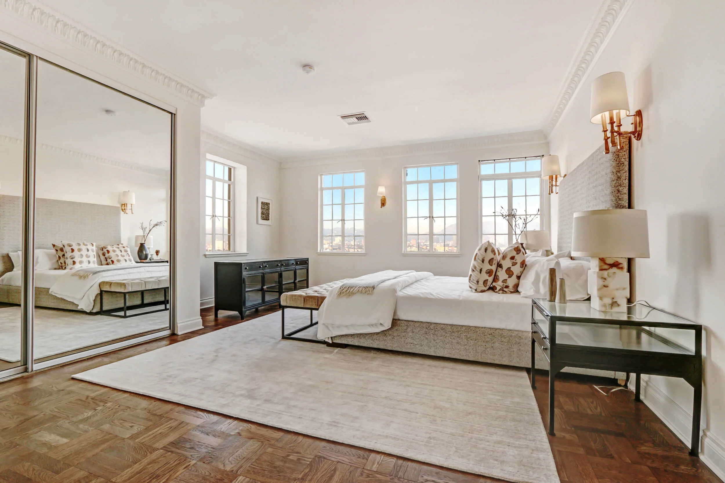 Bedroom at El Royale Apartments