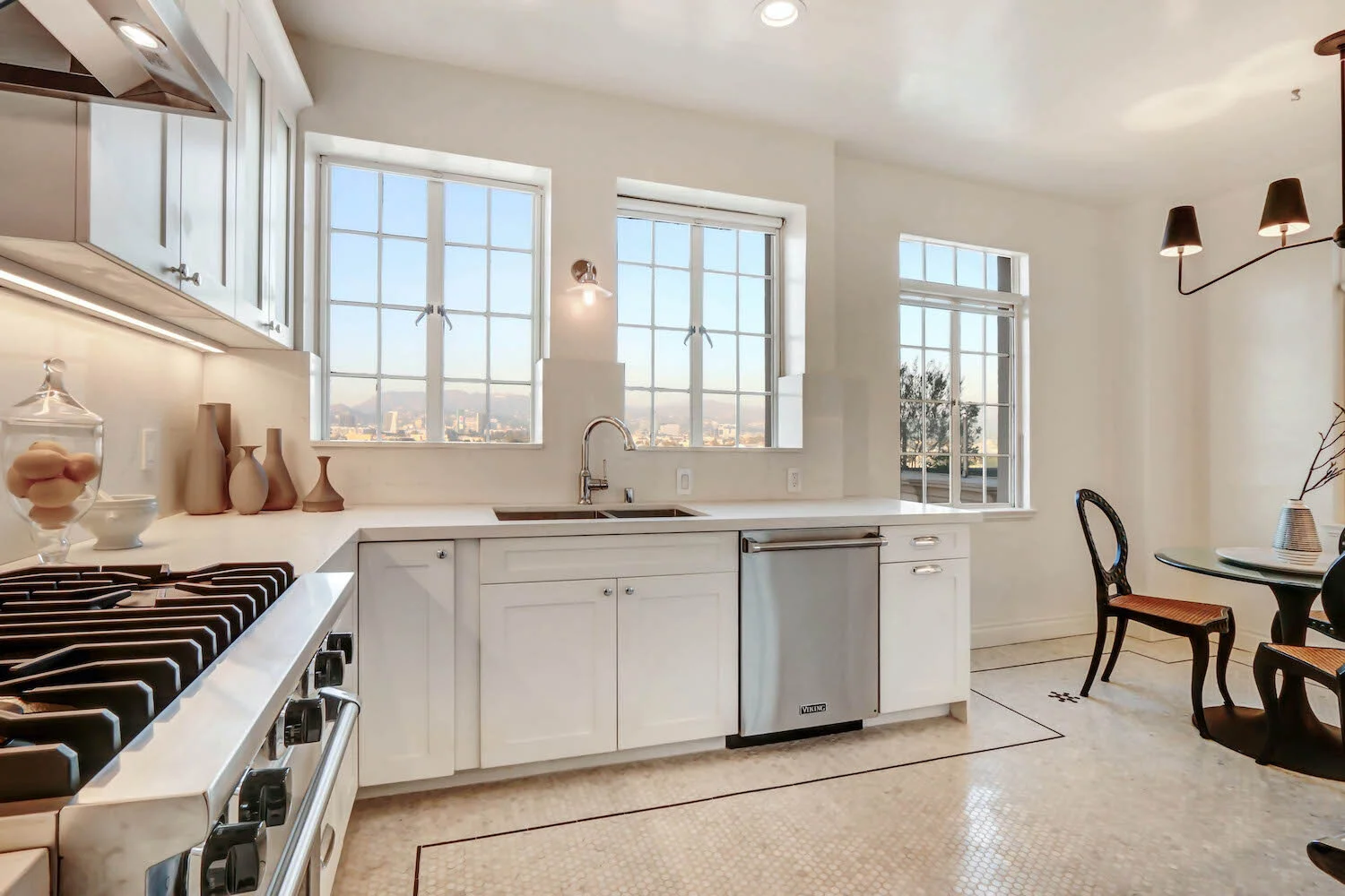 Luxury Kitchen at El Royale Apartments