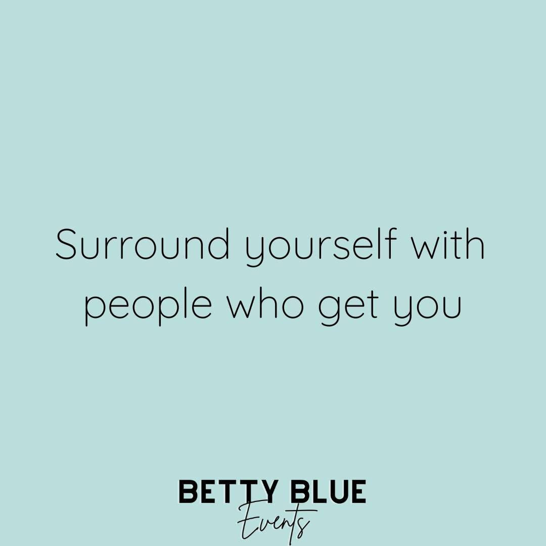 Or the wedding planner who gets you.⁣⁠
⁣⁠
⁣⁠
Finding a wedding professional who understands the business is just as important as finding the one who understands YOU. Tell me about yourselves and your love story! I want to hear your engagement story! 