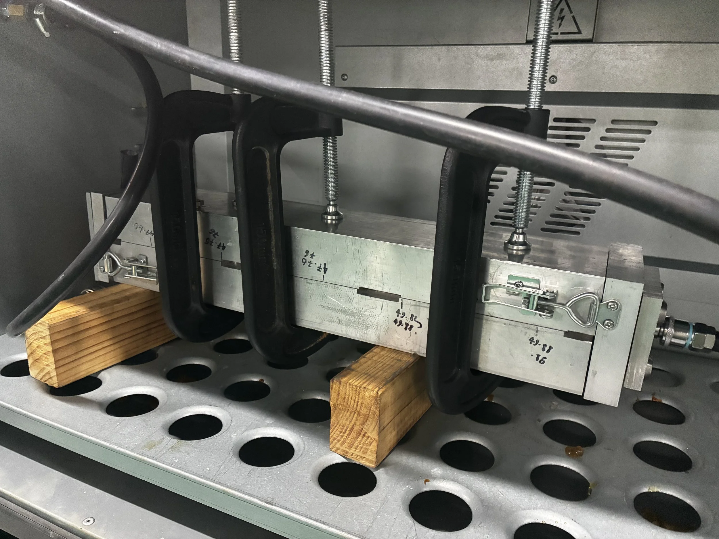 ARNIER_oven_tool_aluminium_old