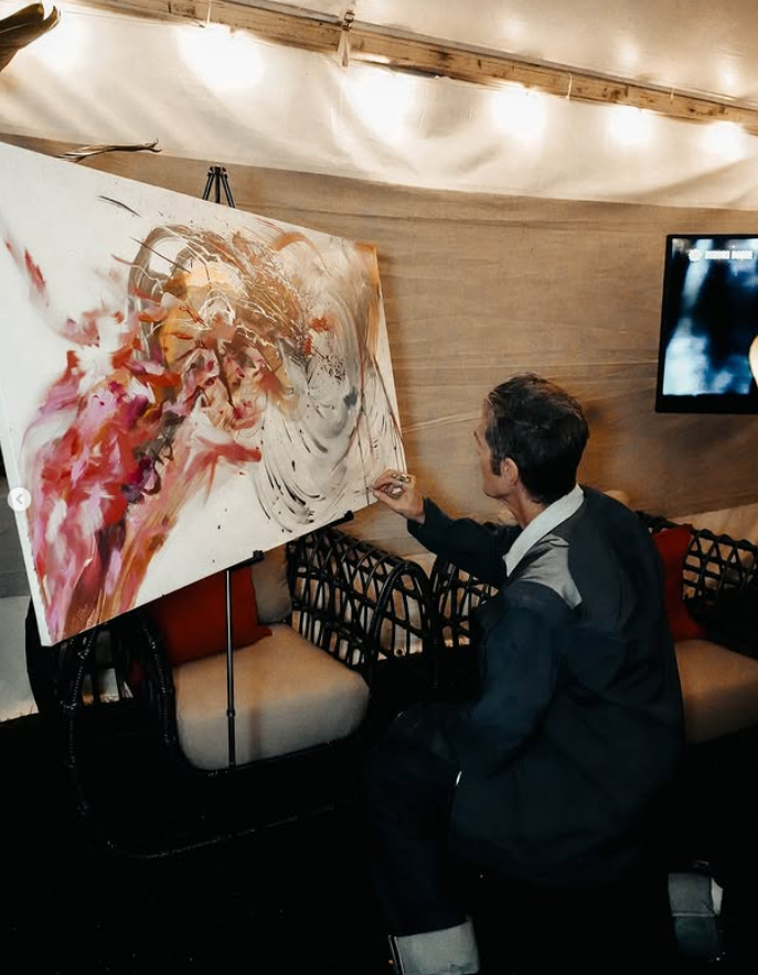 Perry Farrell of Jane's Addiction signing his music