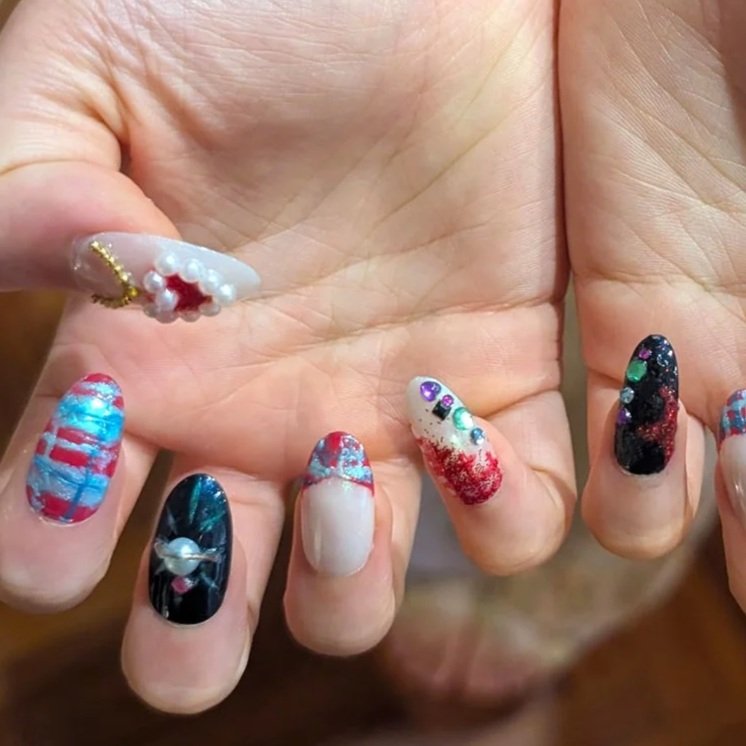 Design &amp; Technology: Design Solutions - Textiles.