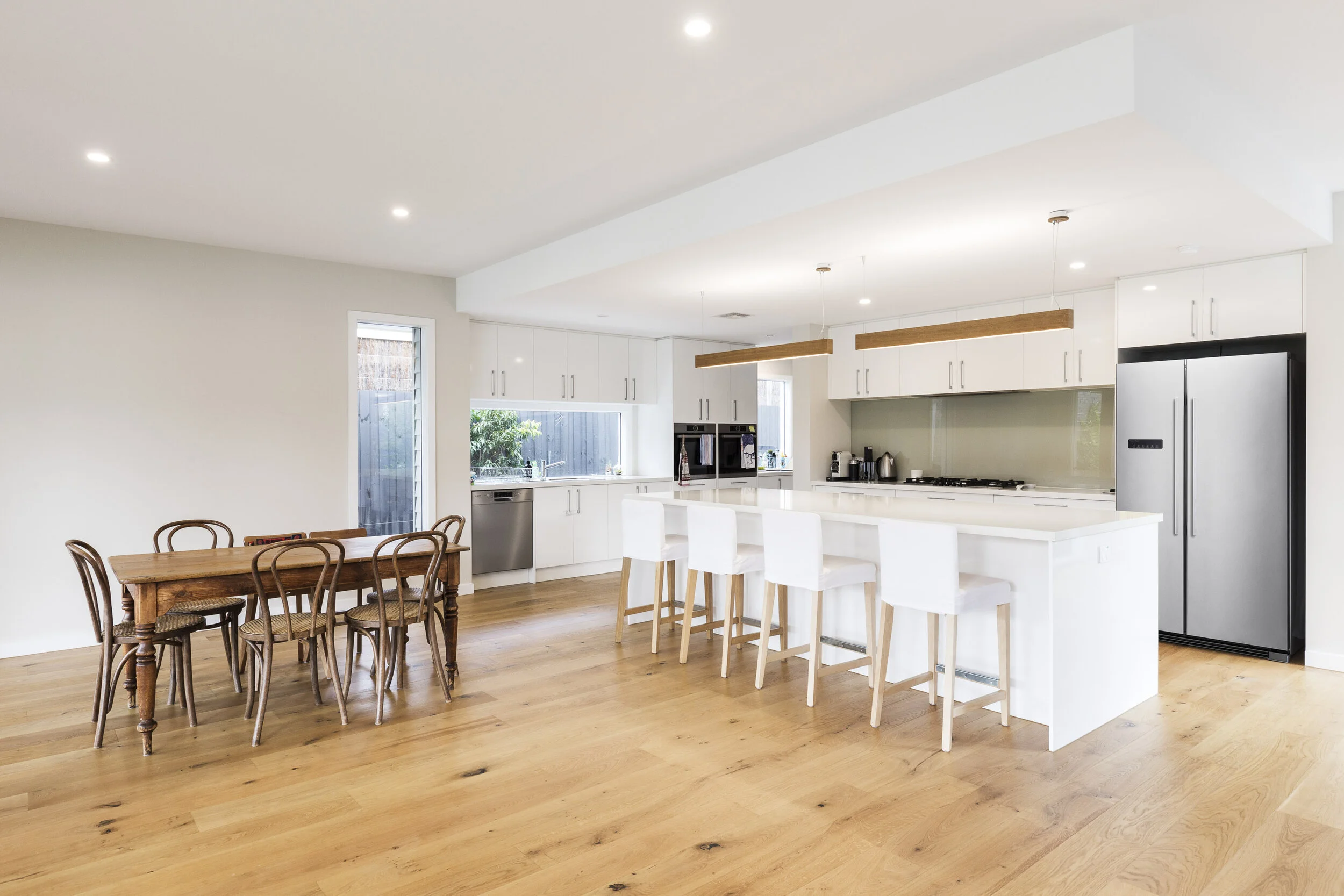 Raw processing, colour correction, clutter removal off fridge.
