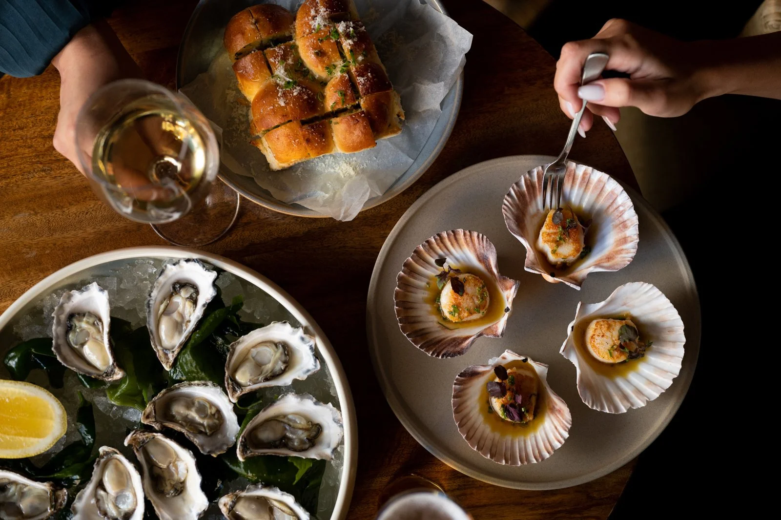 oysters, scallops and garlic herb bread.jpg