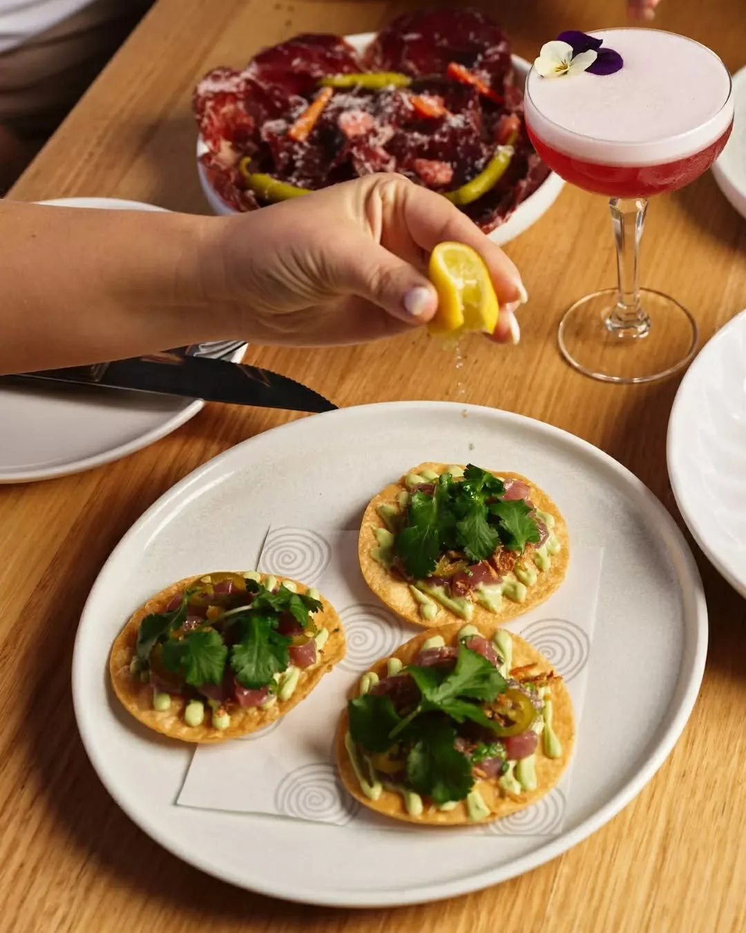 Putting produce front and centre on every plate. Here's a few of our seasonal faves:

🐟&nbsp;&nbsp;Yellowfin Tuna Tostada with avocado mousse, chilli ponzu and jalapeno 📍Surfers Paradise
 🦪&nbsp;Sydney Rock Oysters📍Bondi Beach
🎣&nbsp;Hiramasa Ki
