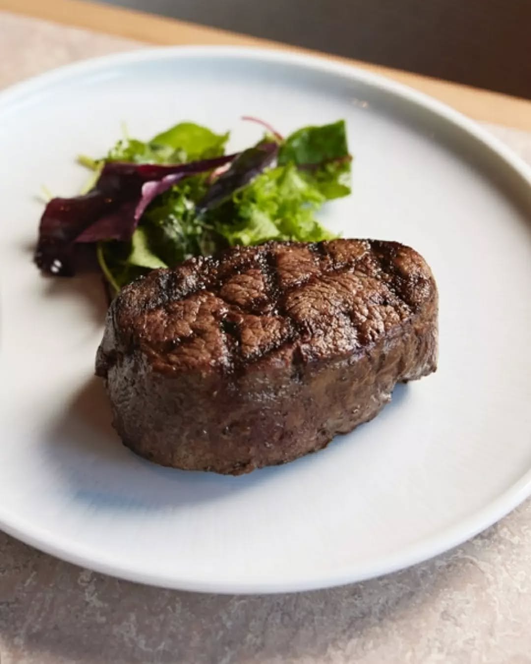 Perfectly-seared steak that stops the conversation. 🥩🤤