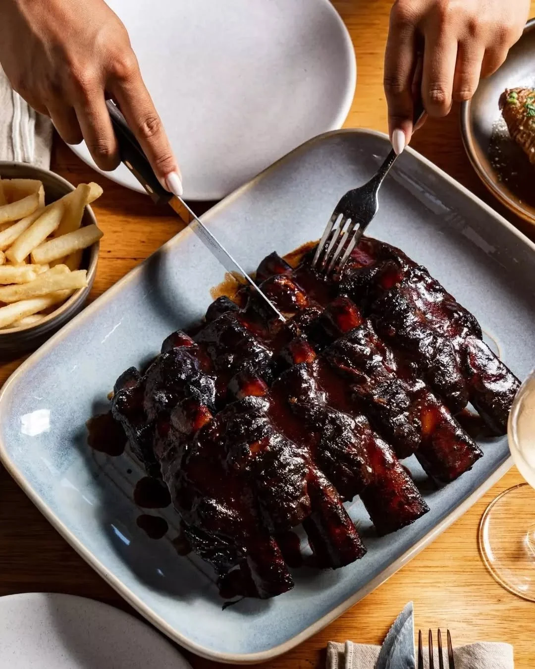 Glossy. Tender. Smoky. Flavourful. Faultless.

We love receiving your rave ribs reviews. Haven't tried them yet? You haven't lived!! Come in for a half or full rack of beef, pork or lamb ribs.

📍 Bondi Beach, Cronulla Beach, Top Ryde, Narellan &amp;