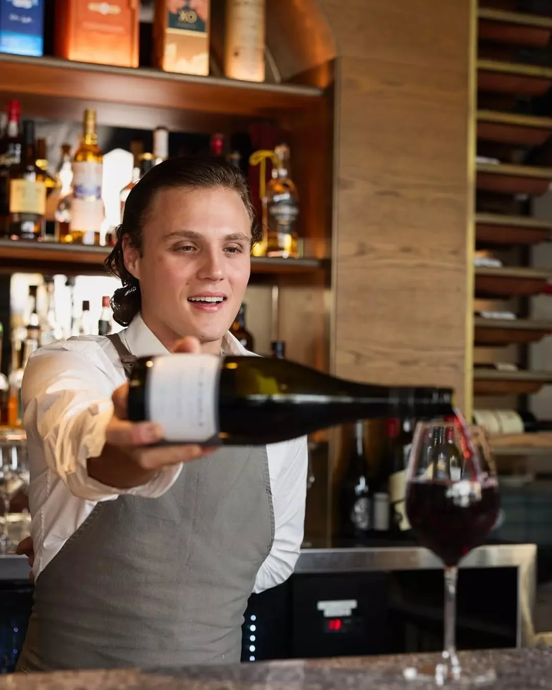 Spotlight: cheers to the mixologists making spirits soar this World Bartender Day (24 February) and every day. 🥂🍻

⭐ Giuseppe- Bondi's drinks master brewing up beautiful beachside cocktails and pouring wines
🍹Tropic Splash - White light vodka, eld