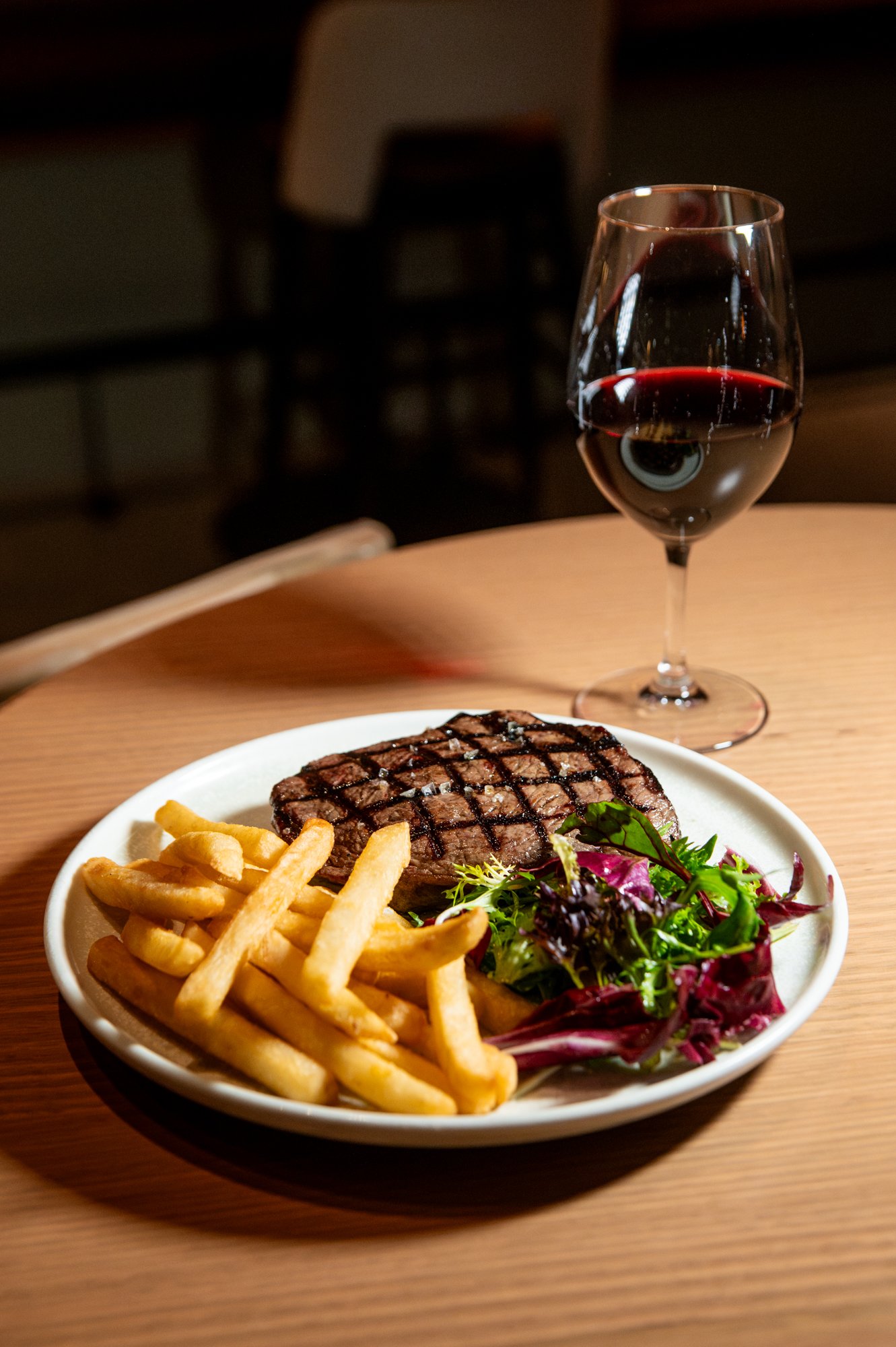 Steak &amp; Wine Special: Cronulla Beach