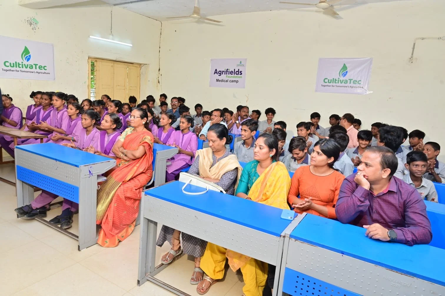 Vineeta Address Students gathering.jpeg