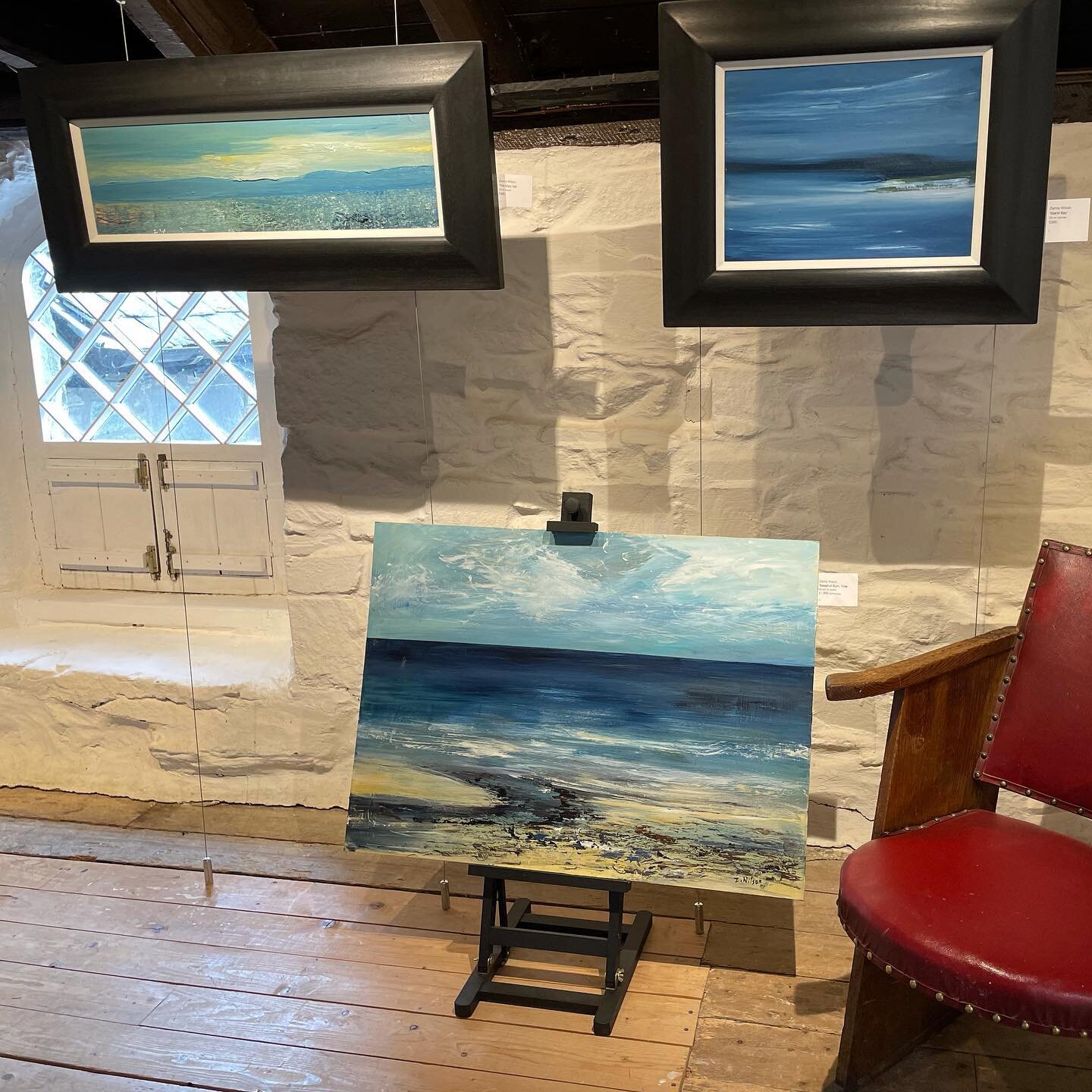 Satisfying trio in the Watermill Gallery. Am here all day (Aberfeldy) if anyone wants to meet the artist?

Showing left to right&hellip;

&lsquo;The Misty Isle&rsquo;, oil on board, 4&rdquo;x14&rdquo;
&lsquo;Island Bay&rsquo;, oil on canvas, 16&rdquo