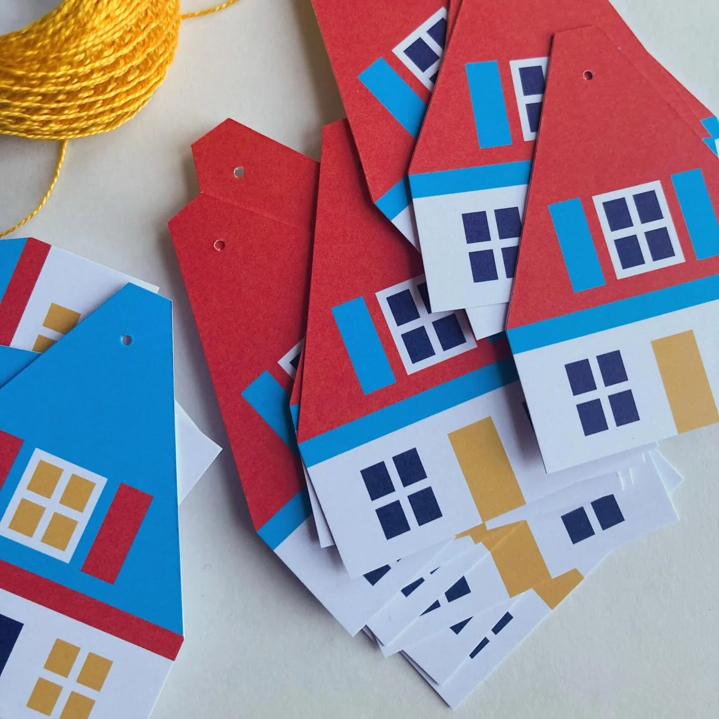 Little House tags will be ready to share next weekend at the @endlesslovecreative Winter Market 🙌🏼

📍 Fruitmarket, Market Street, Edinburgh 
📆 6th &amp; 7th December | 10.00 - 5.00pm