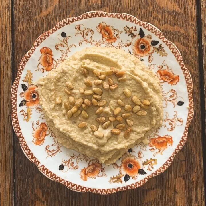 Houmous-by-2nourish.jpg