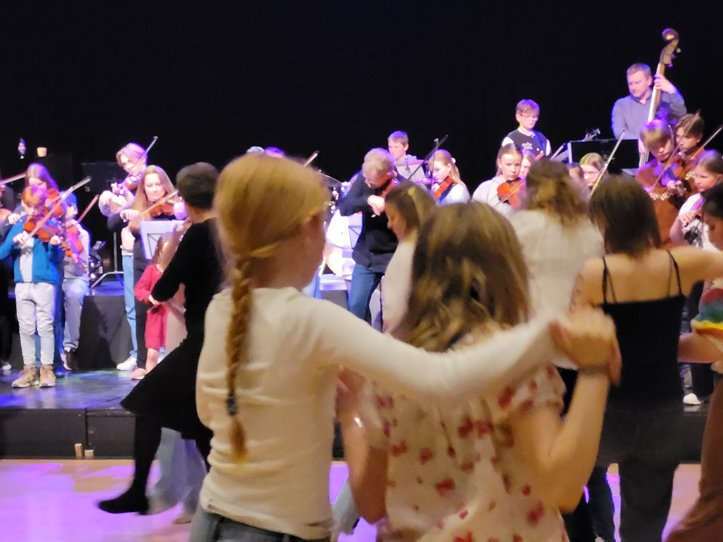 Kulturskole og lokale tradisjonsmiljø