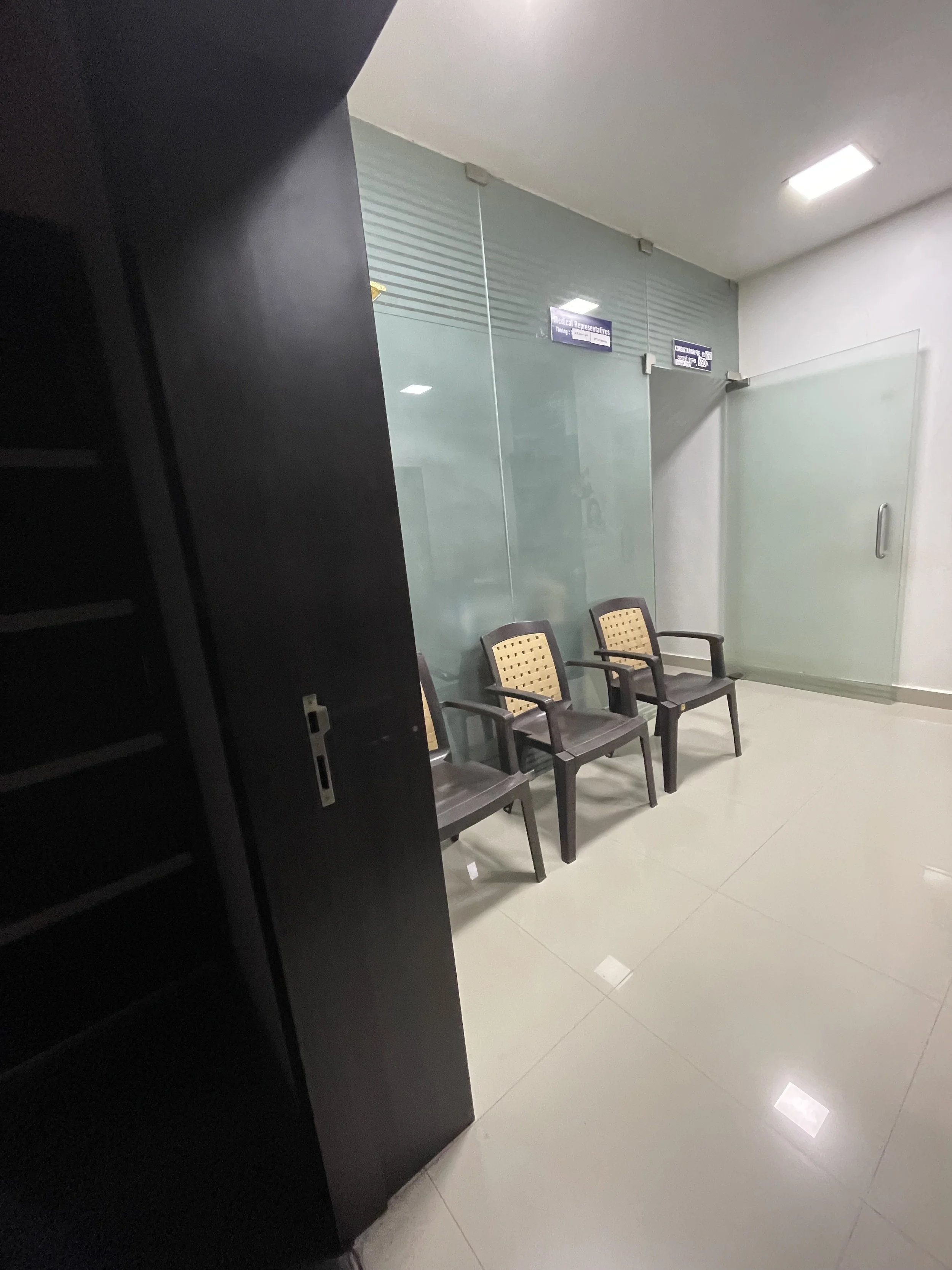 1st floor 2225/2 Near Prem Mandir Wright Town