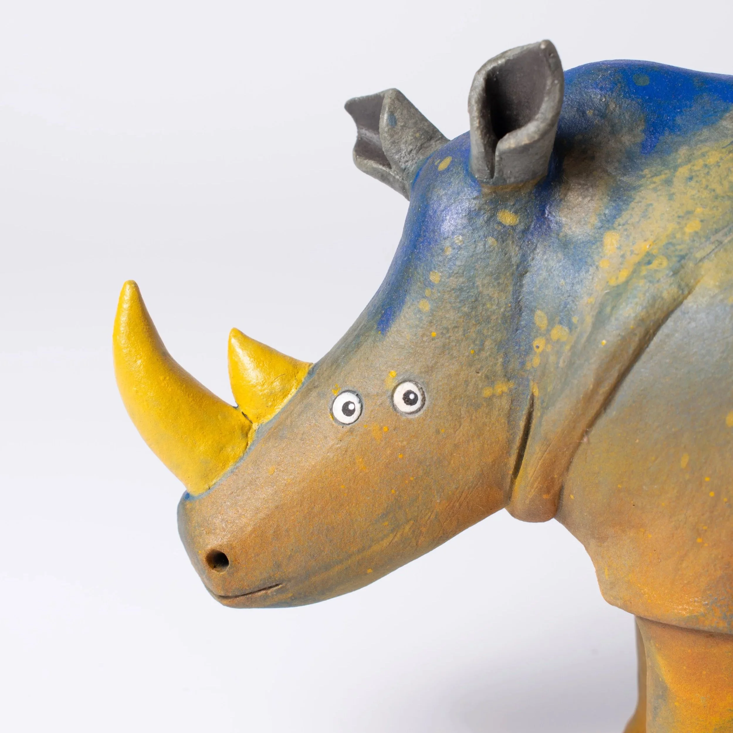 Rhino-06.jpg
