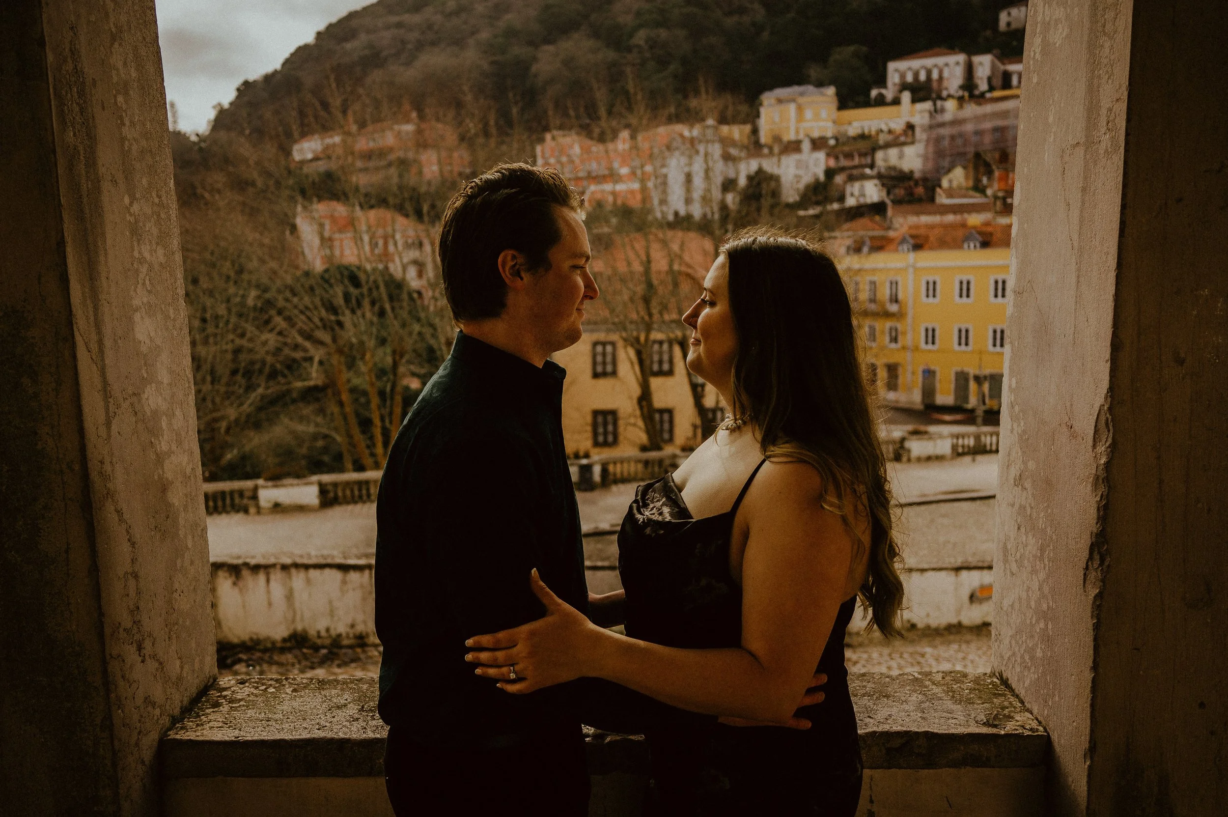 A romantic experience in Sintra with Cara and Daniel | Lisbon Couples Photographer