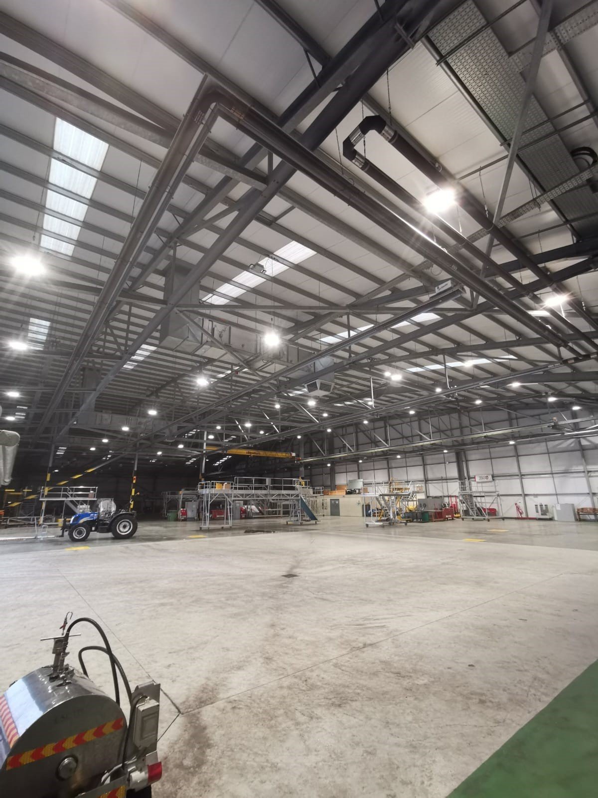 1 - Hangar High Bay LED Replacement.jpg