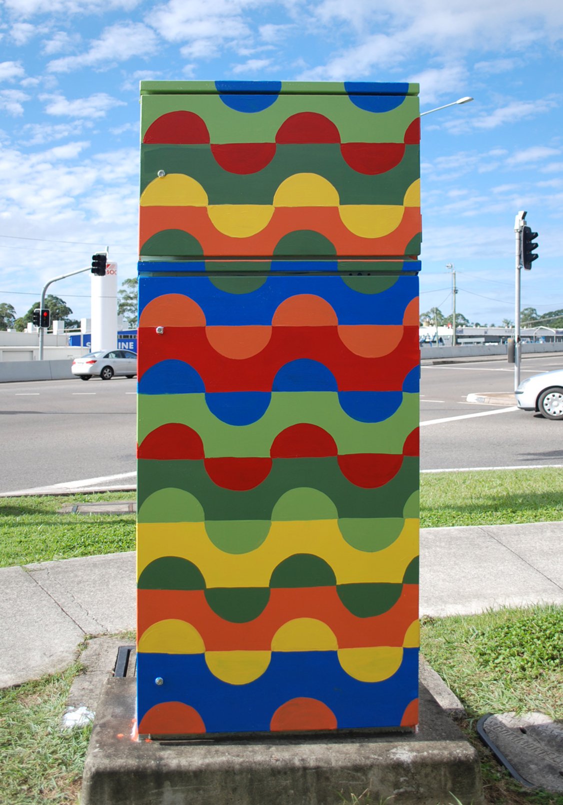 Artbymieke_traffic signal box_Kunda Park