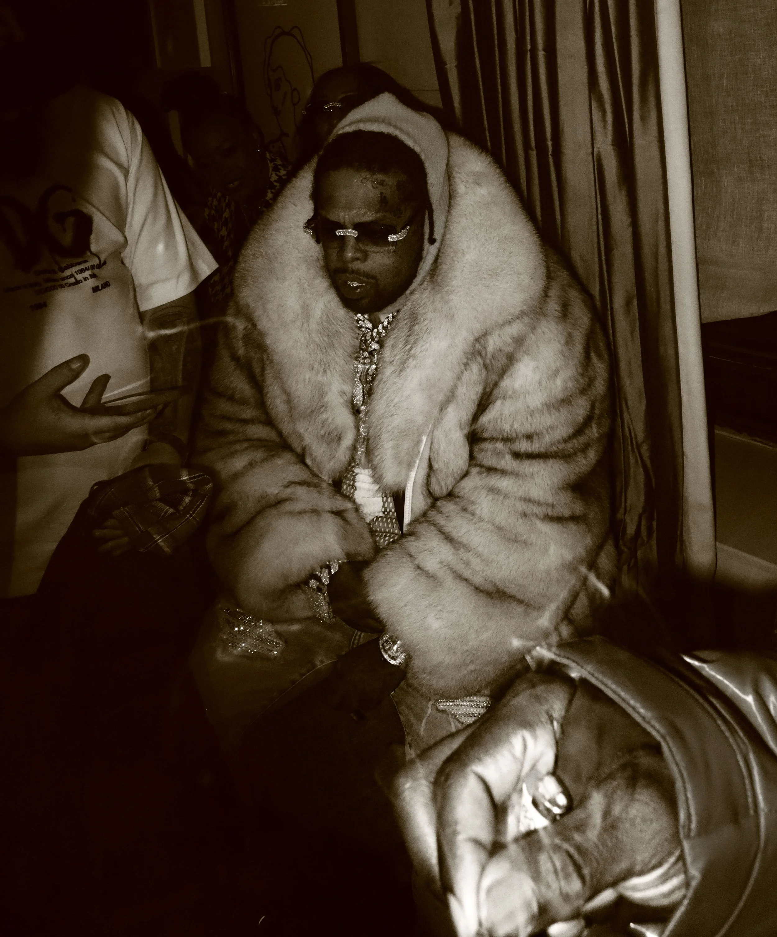 WESTSIDEGUNN-1-min.jpg