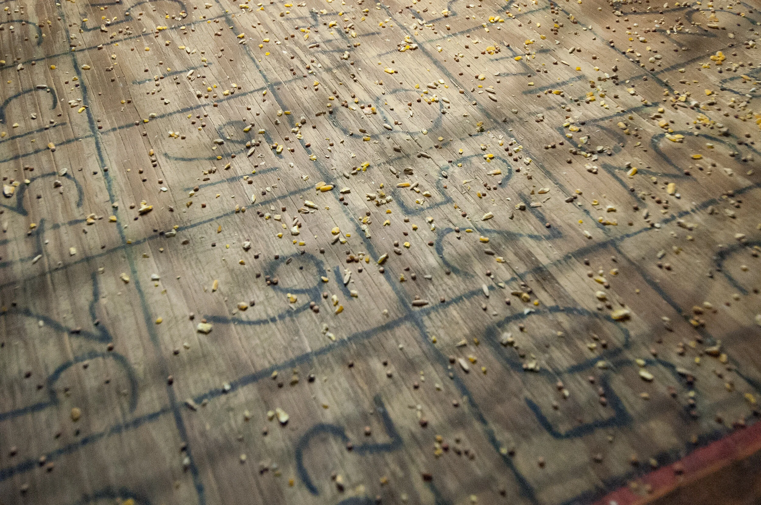 Ashtrays_and_tables-33.jpg