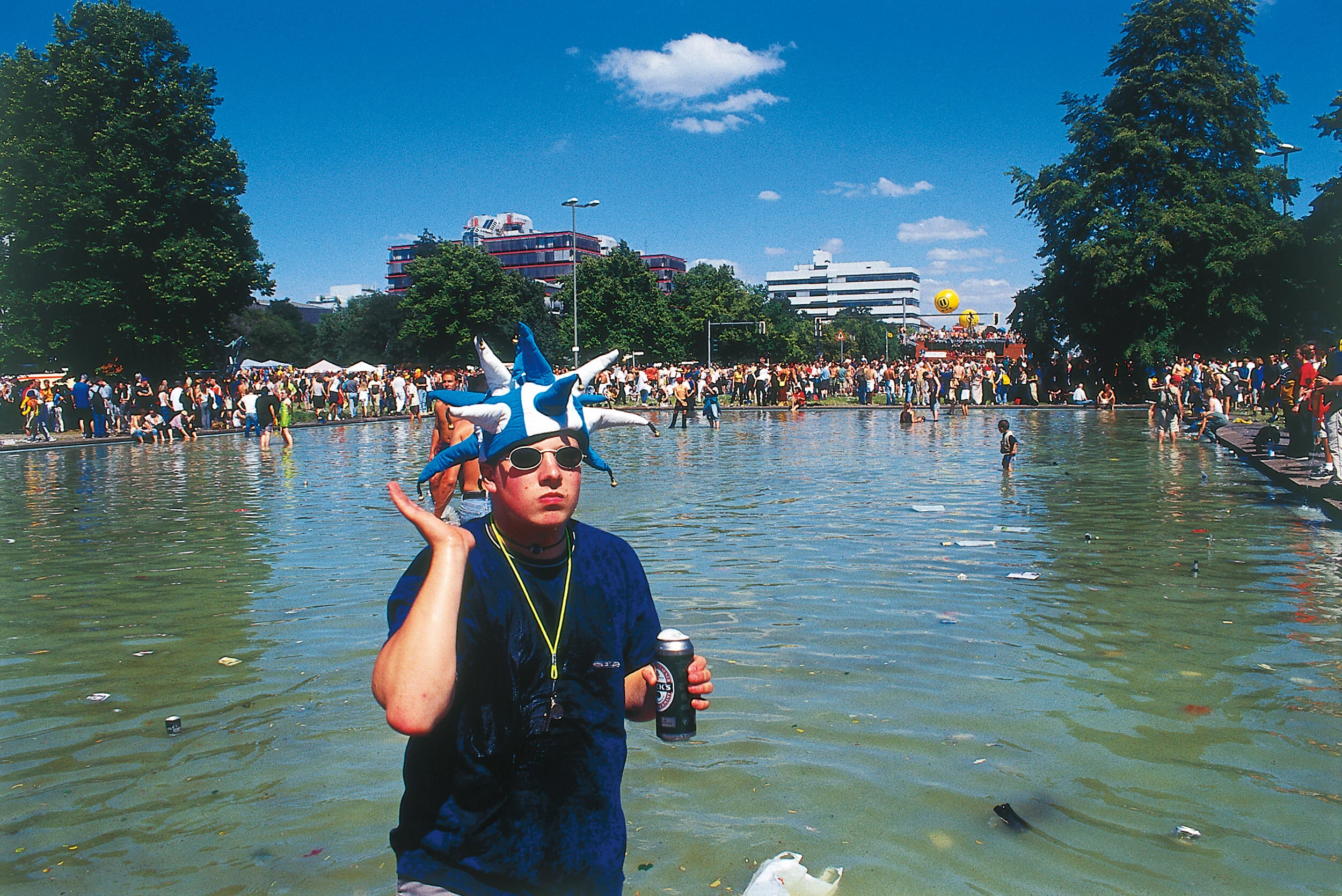 Berlin_Love_Parade-30.jpg