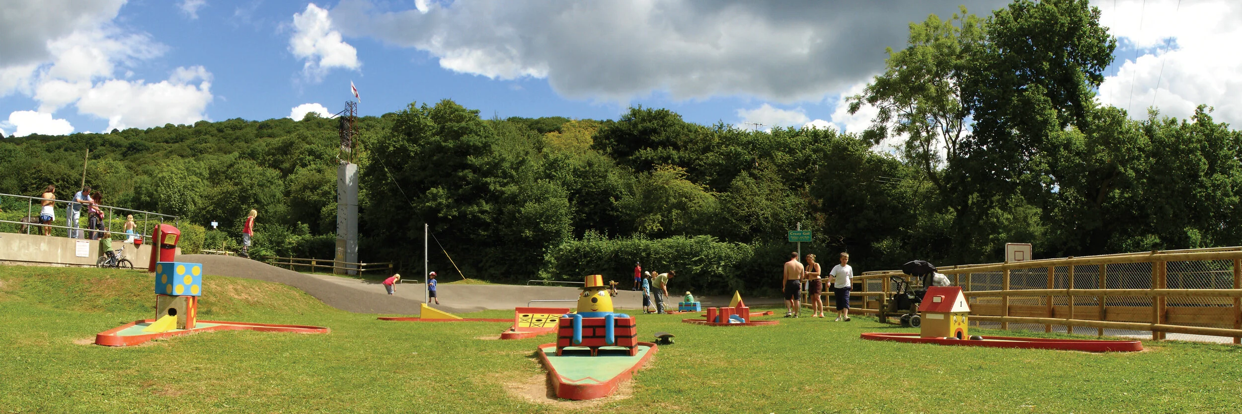 Crazy_Golf-32.jpg