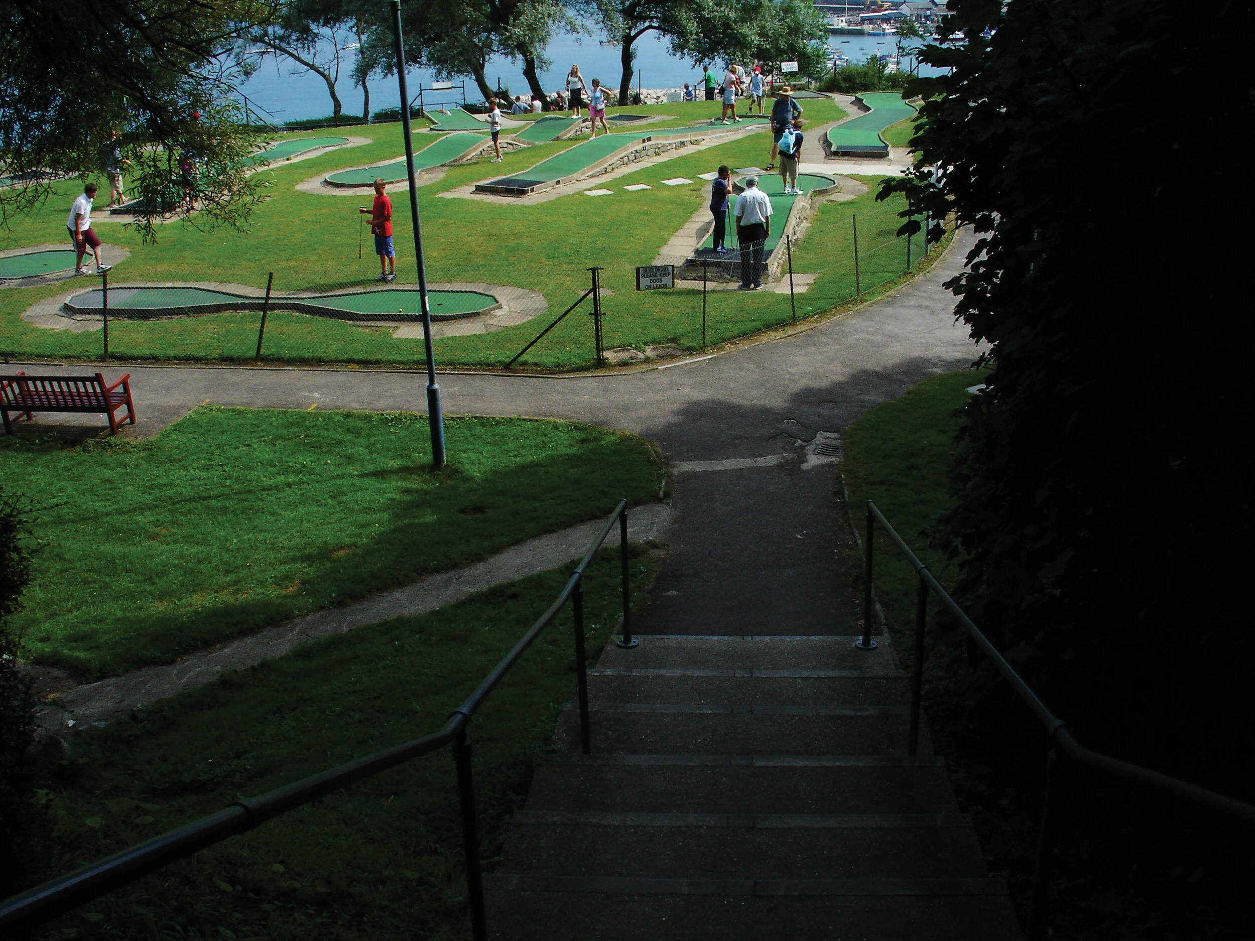 Crazy_Golf-20.jpg