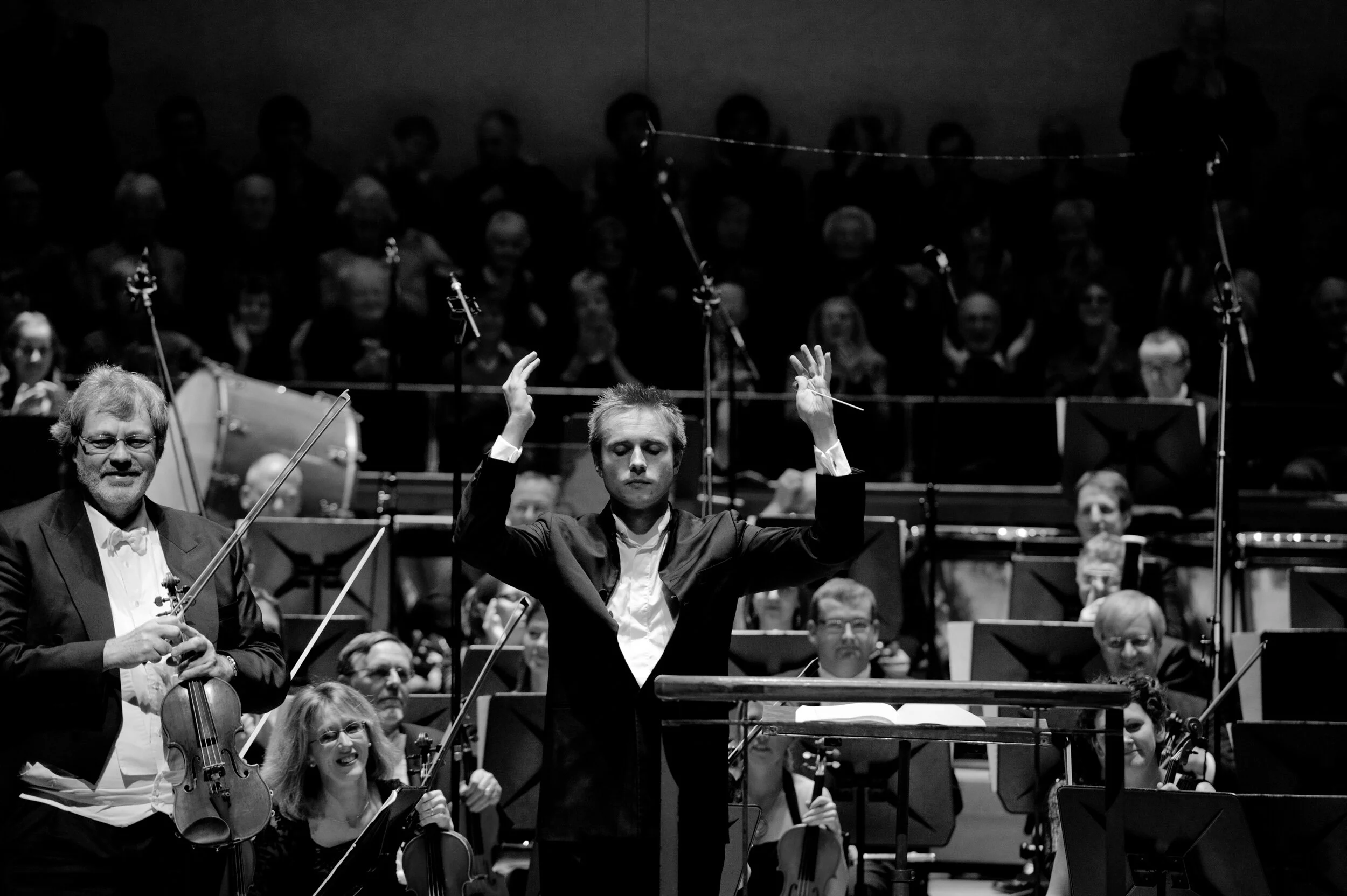 Vasily Petrenko with the Royal Liverpool Philharmonic Orchestra 