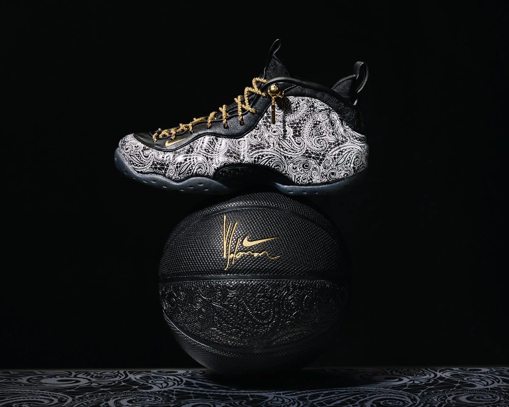 NIKE x Victor Solomon