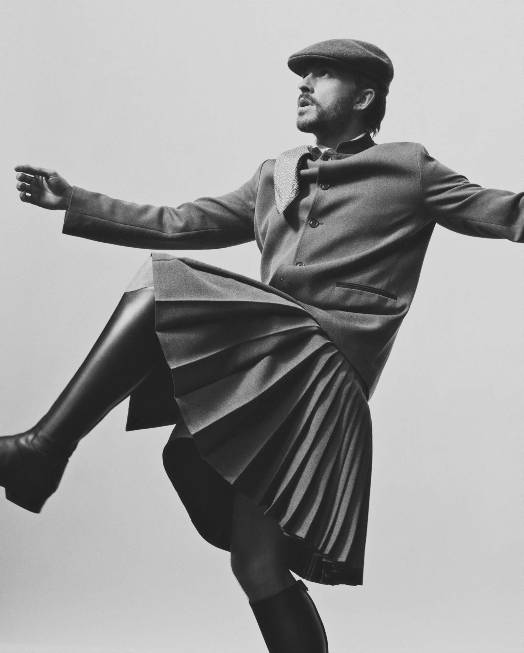 29_09_25_ESQUIRE_JB_S02_193_v2 2.jpg