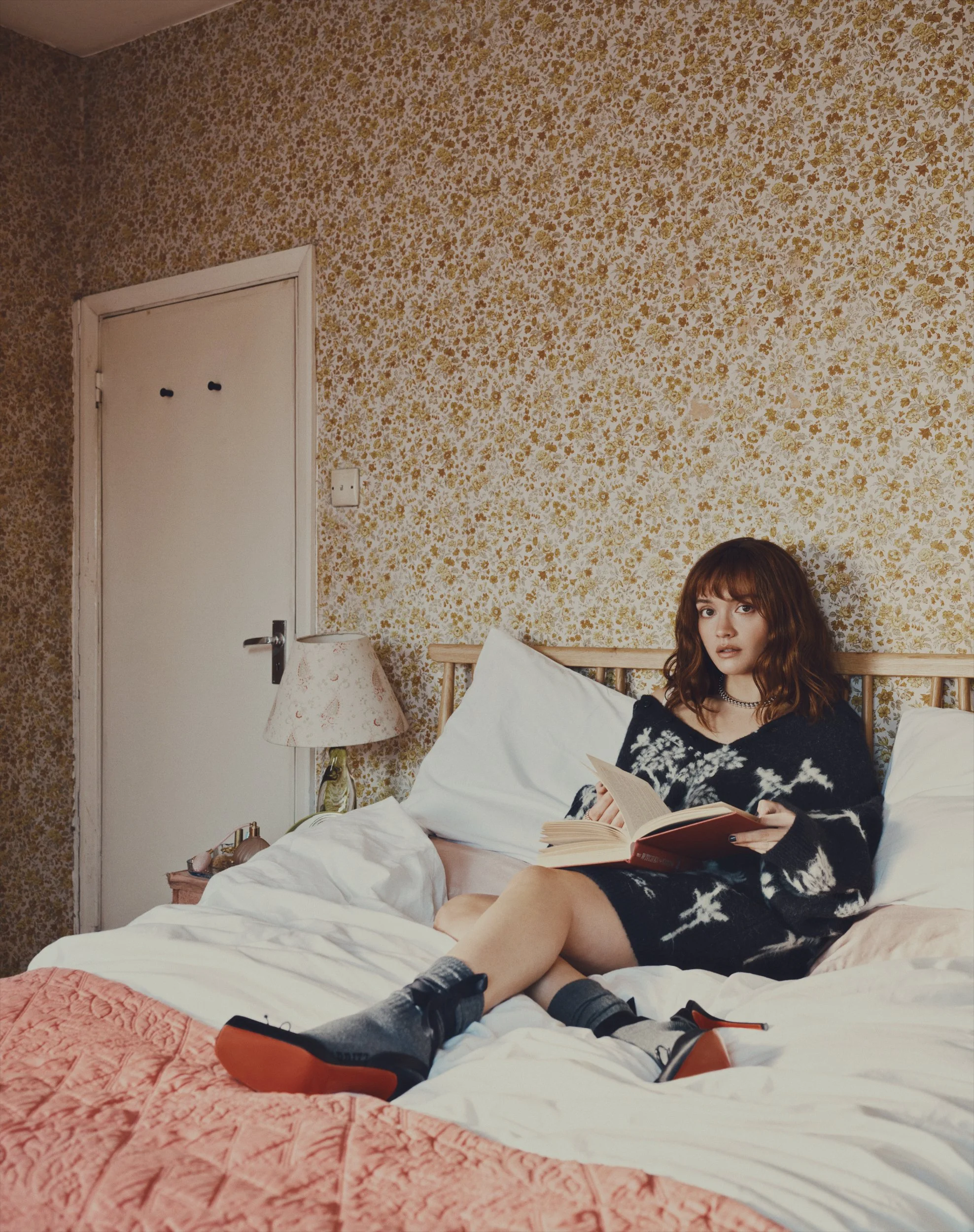 251108_STS_OLIVIA_COOKE_SHOT-02-262_v2 2.jpg