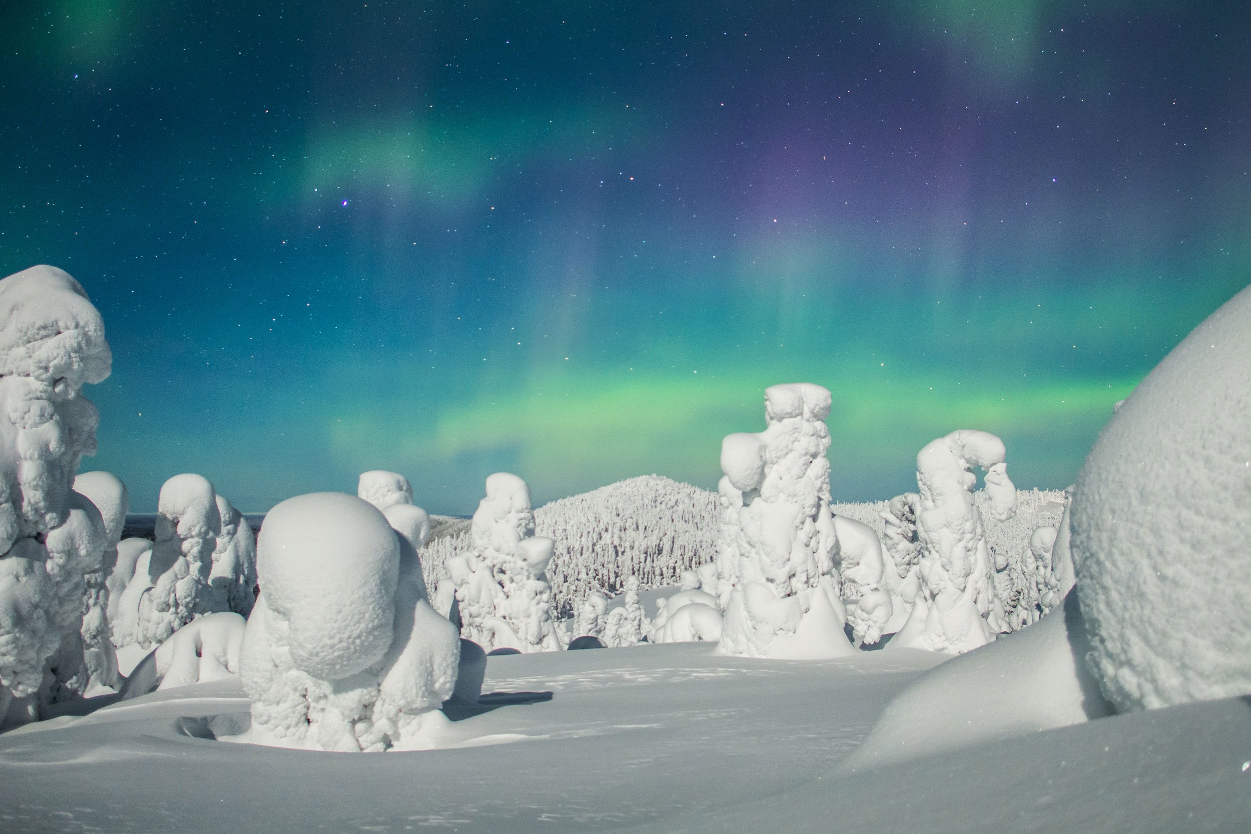 ruka-kuusamo_Aurora_Borealis_Valtavaara_Maria_Mikkonen.jpg