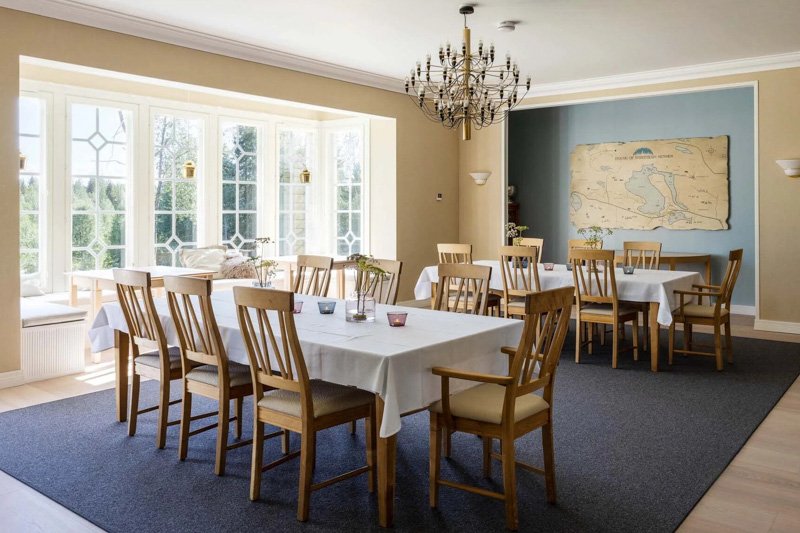 06_HoNS_Dining_and_Meeting_Room-2.jpg