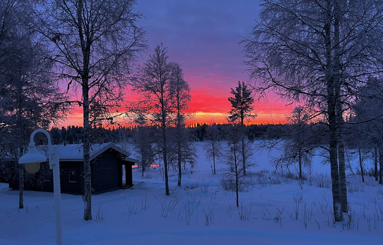 Winter light by the lake at House of Northern Senses