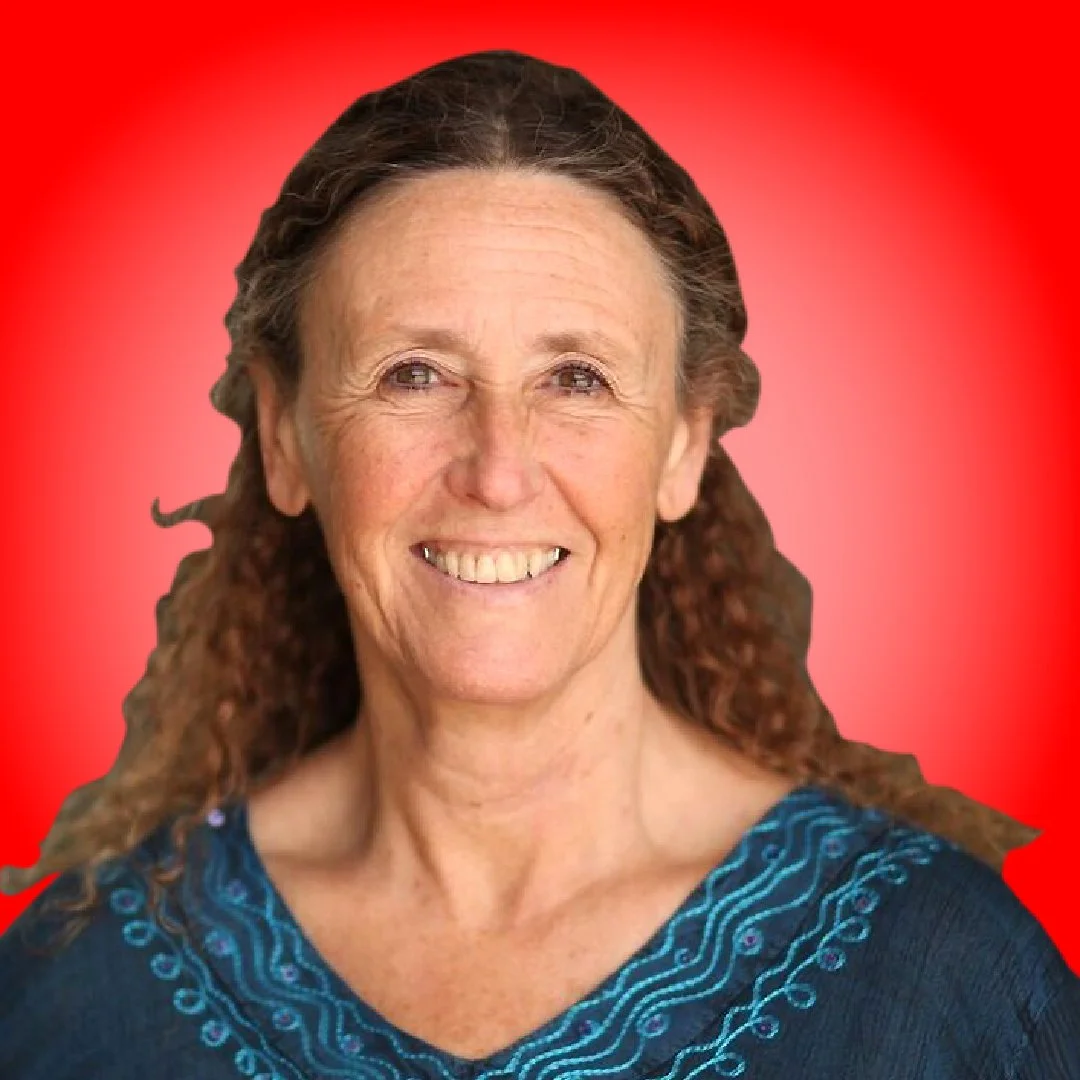 Ep 19 - The Model Volunteer - w/ Maryann May