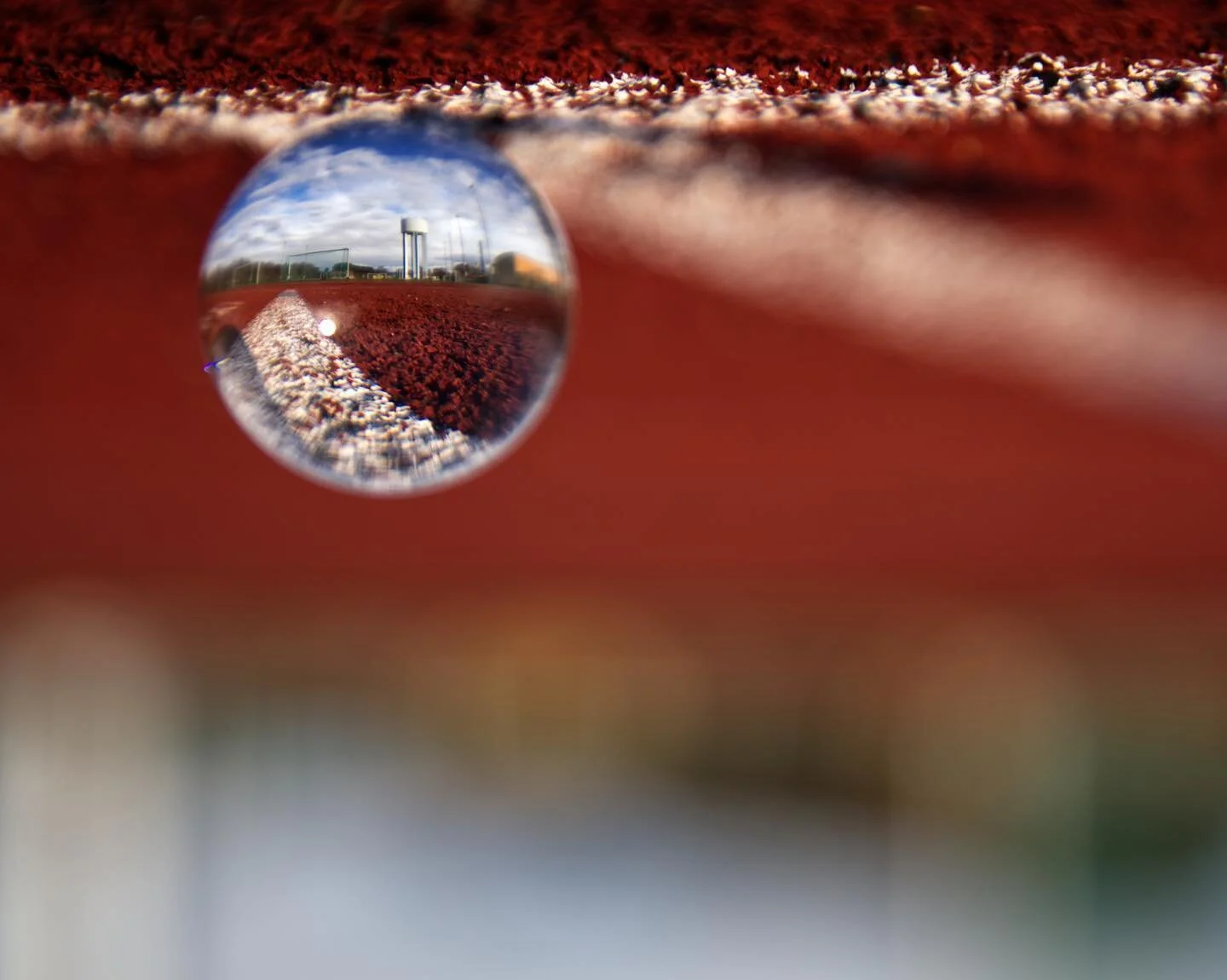 Had to test this monster of 2cm in diameter 🤣 and join the process of turning the world upside down
-
-
-
-
-
-
#canonphotography #canonphotographers #canonnordic #canonsweden #sweden #rawphotography #photography #photographylovers #photooftheday #i