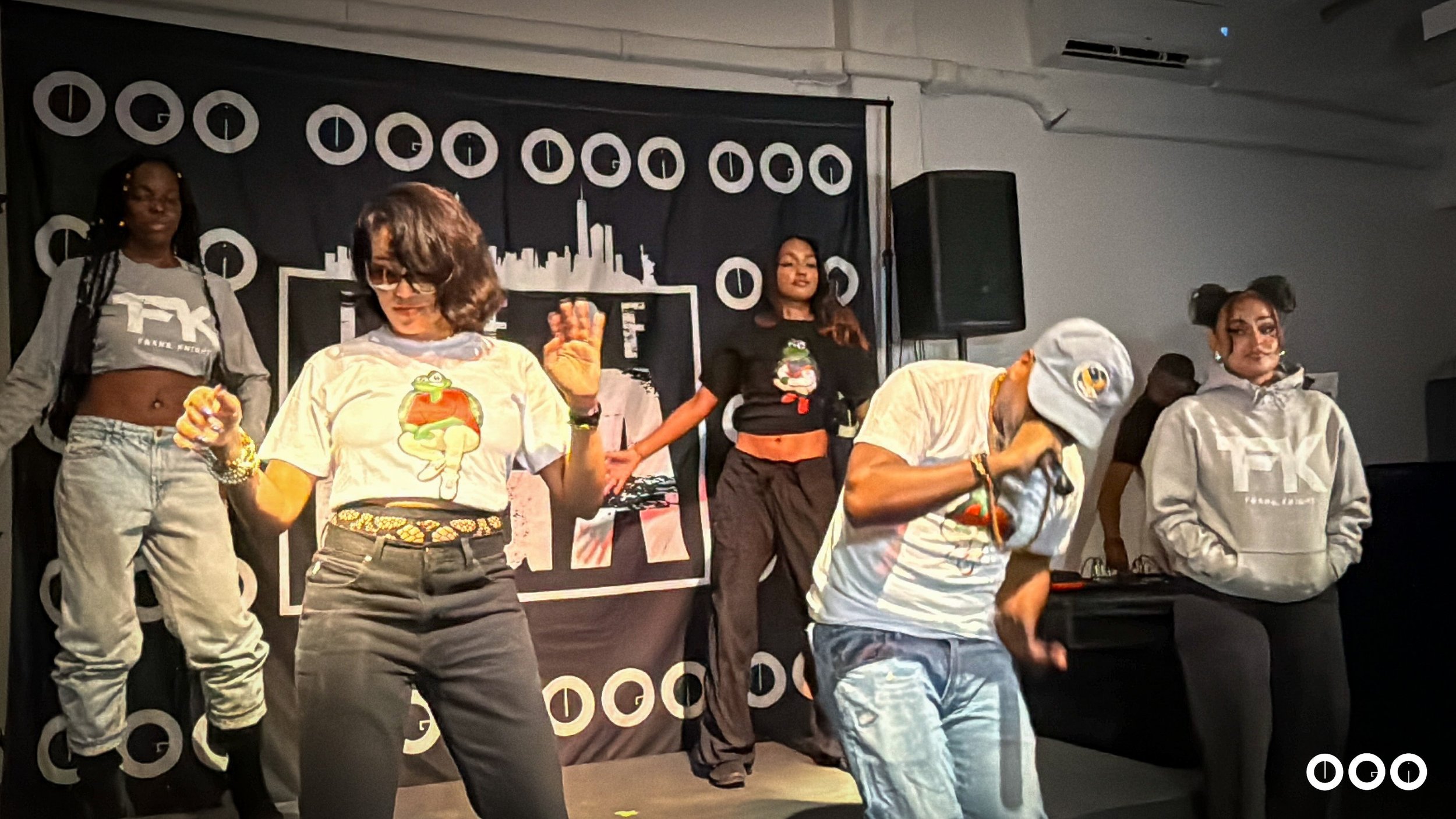 The Art of Fashion 328.jpg