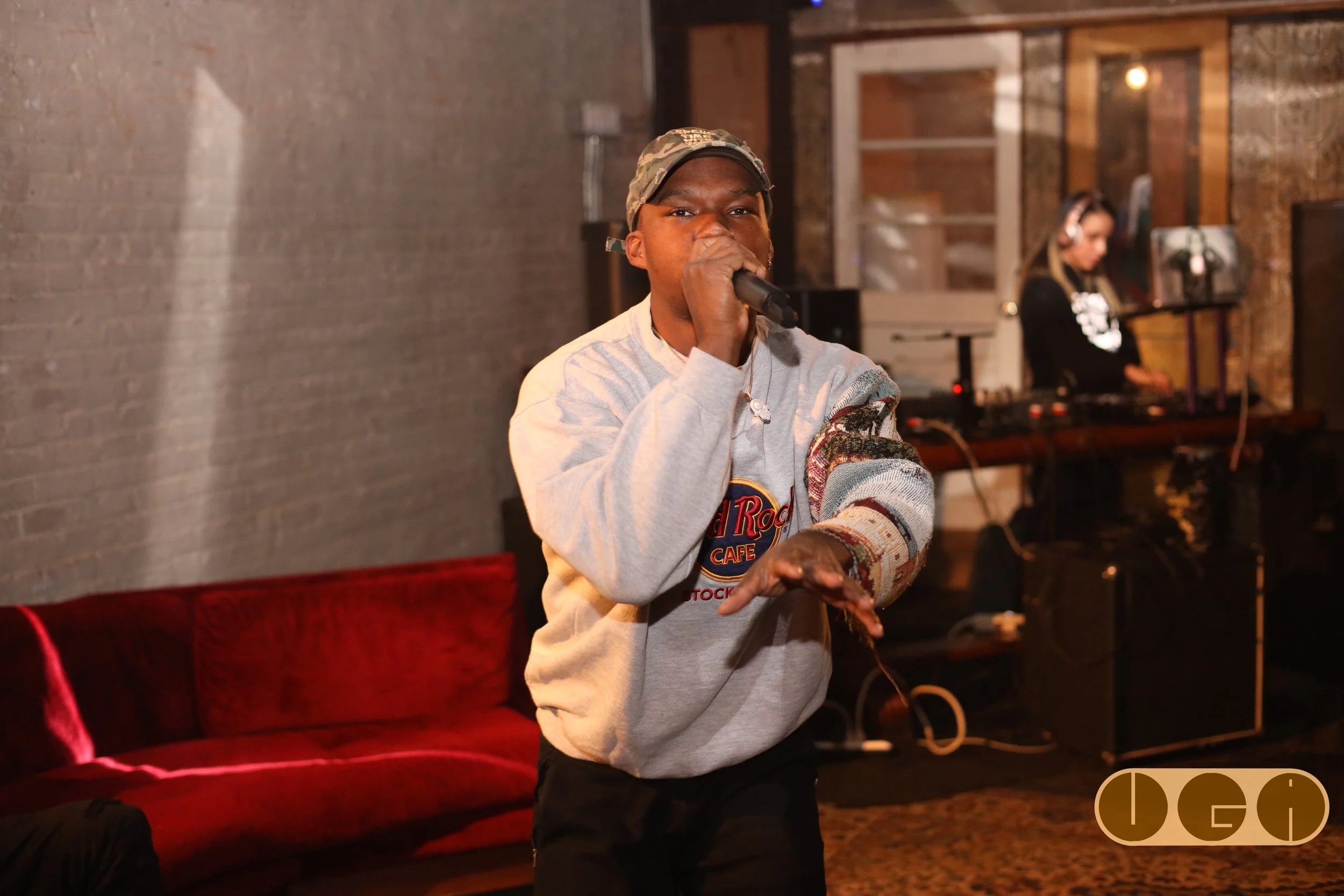 Visions of More 208.jpg