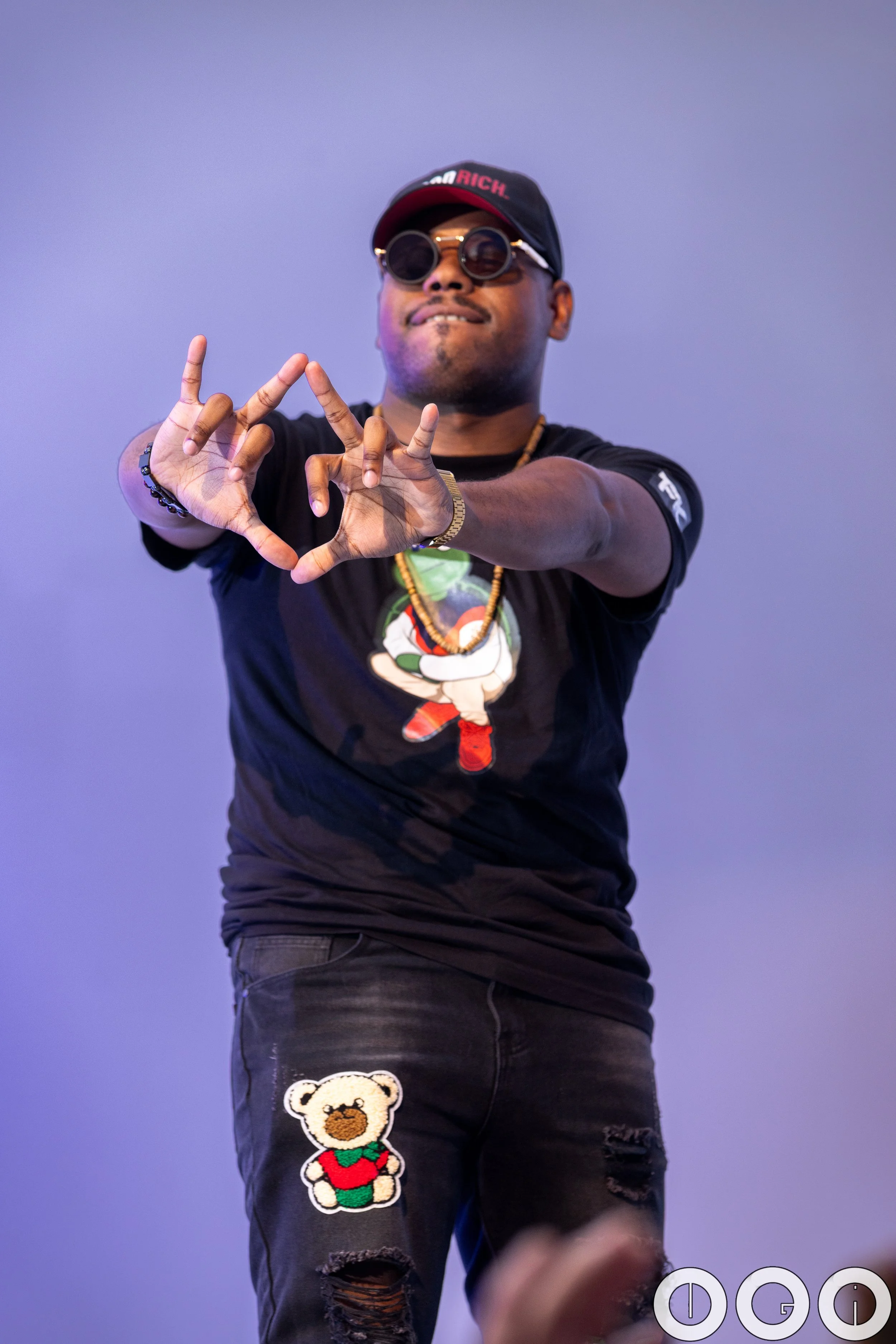 Fashionably Lit CT 43.jpg