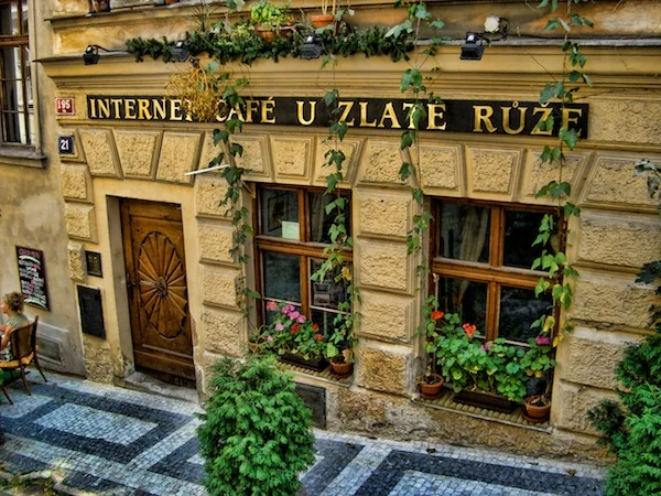 Internet Cafe U Zlate Ruze