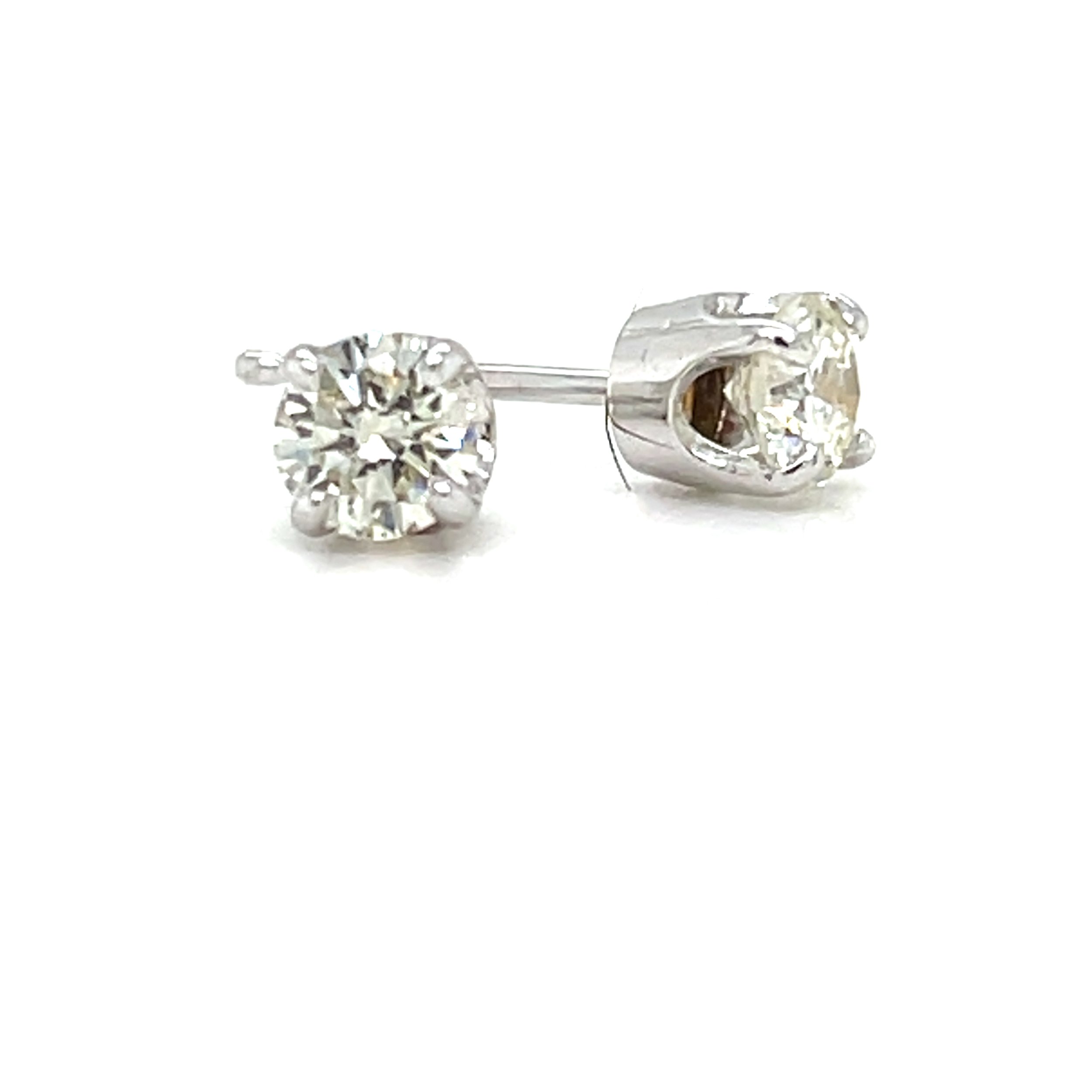 0.40 cts Lab Diamond Stud Earrings
